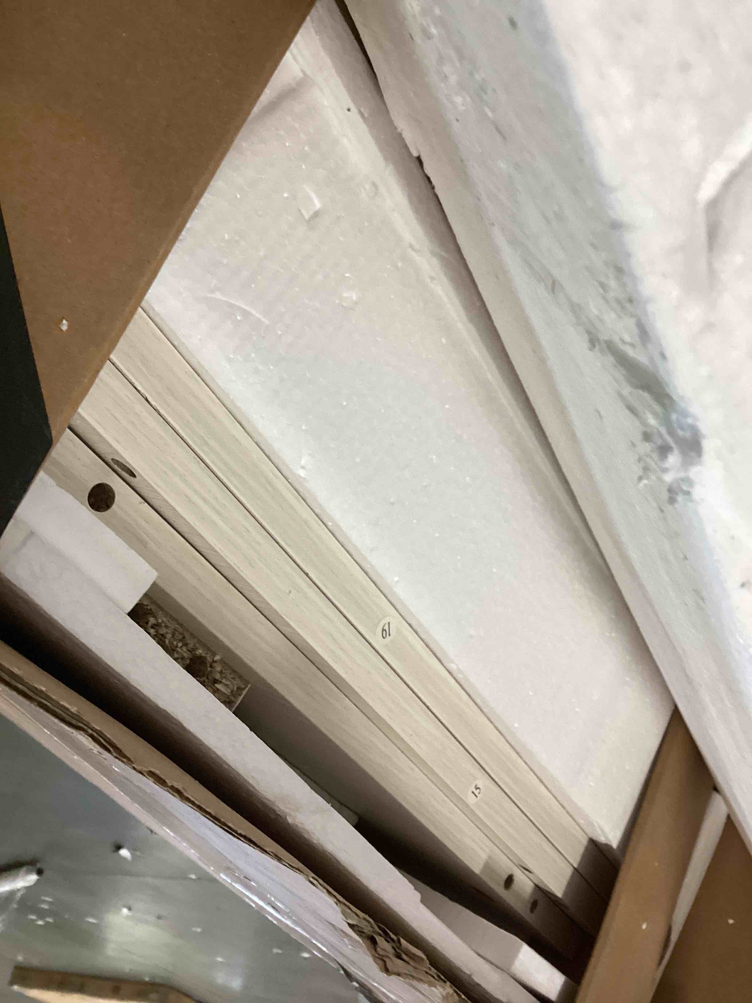 https://s3.amazonaws.com/lotting-images-prod/bidfta/PPE1906141_1734114856806.jpeg
