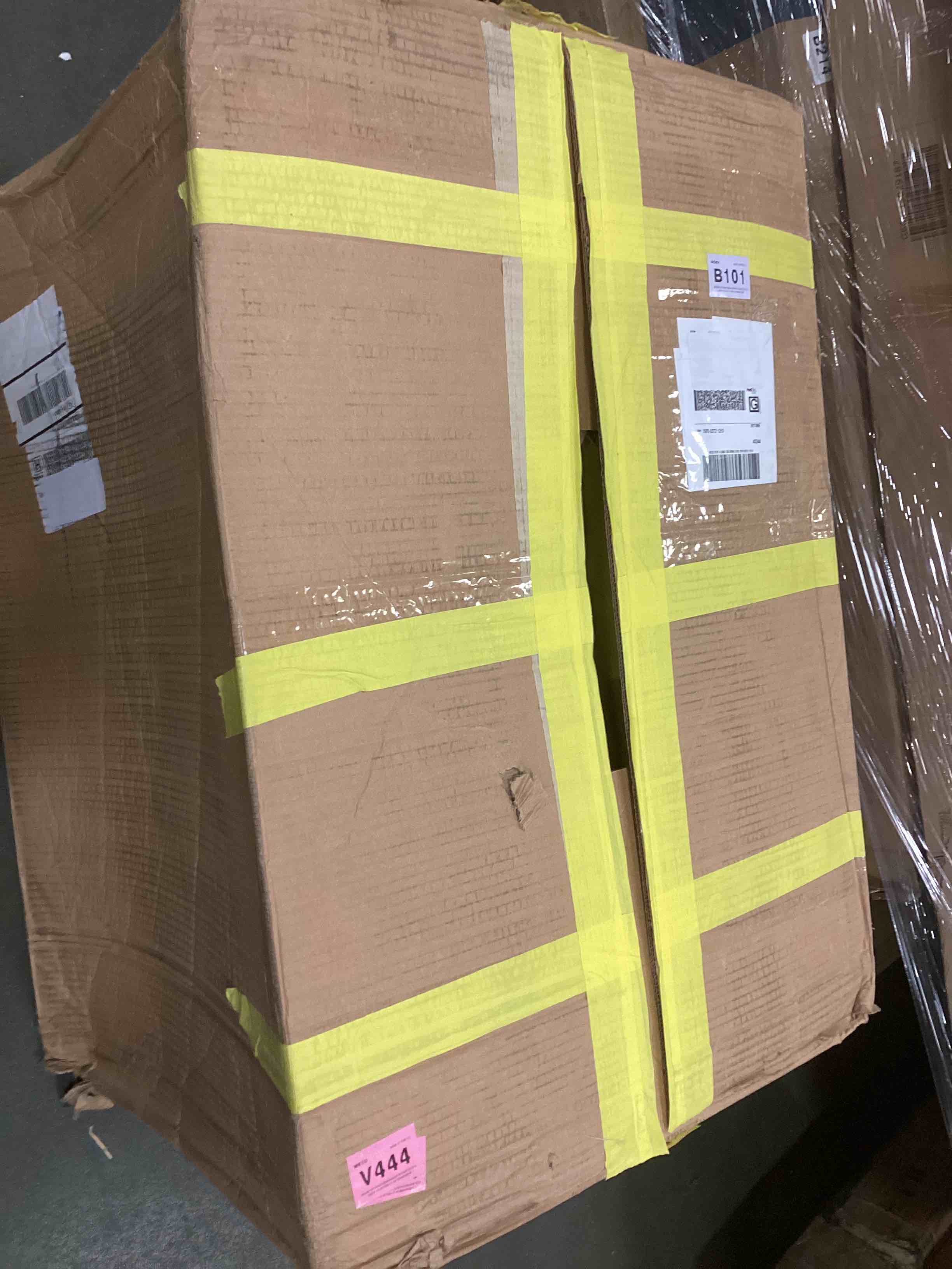 https://s3.amazonaws.com/lotting-images-prod/bidfta/PPE1906908_1735655954361.jpeg