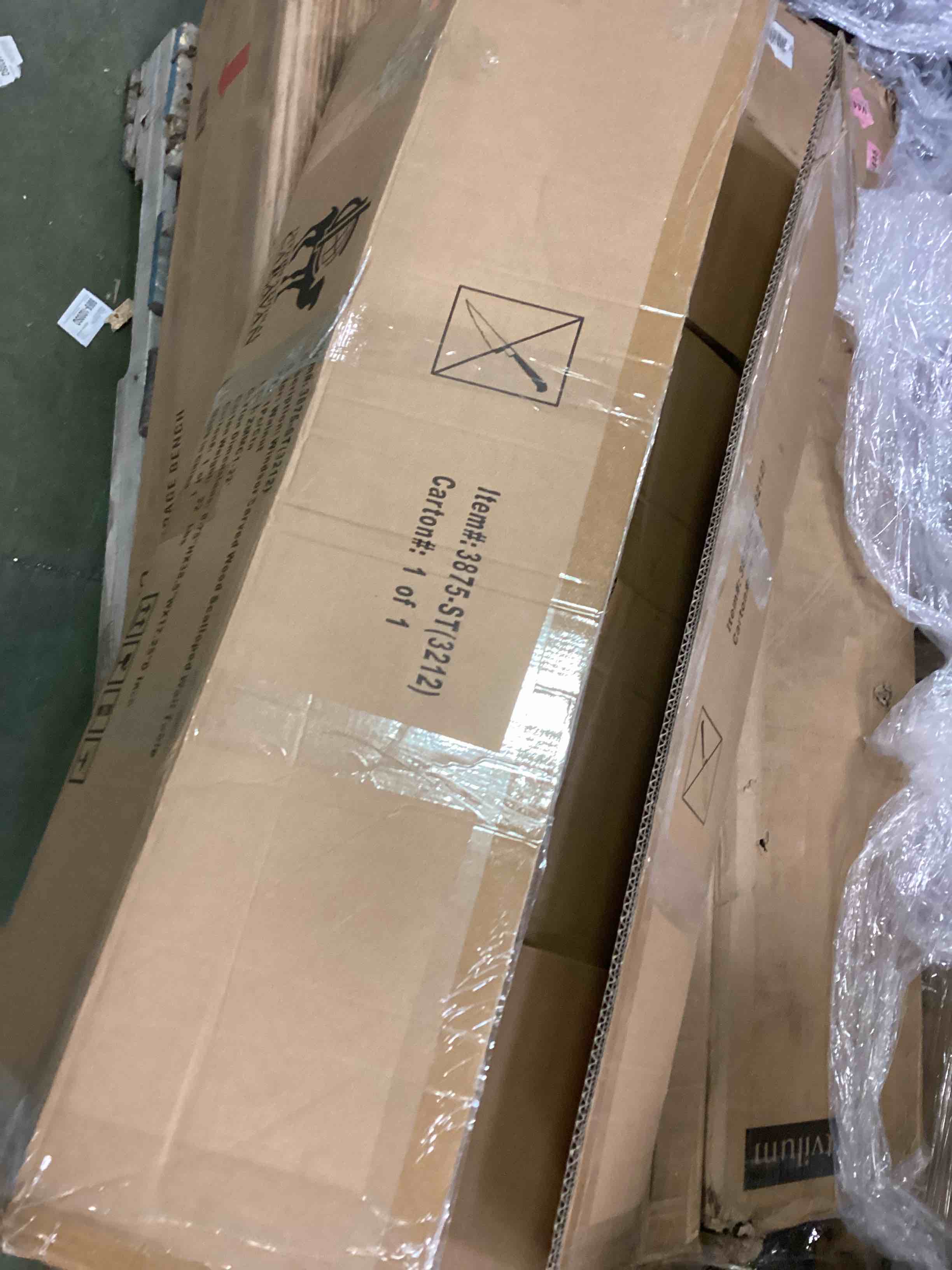 https://s3.amazonaws.com/lotting-images-prod/bidfta/PPE1907104_1735936281376.jpeg