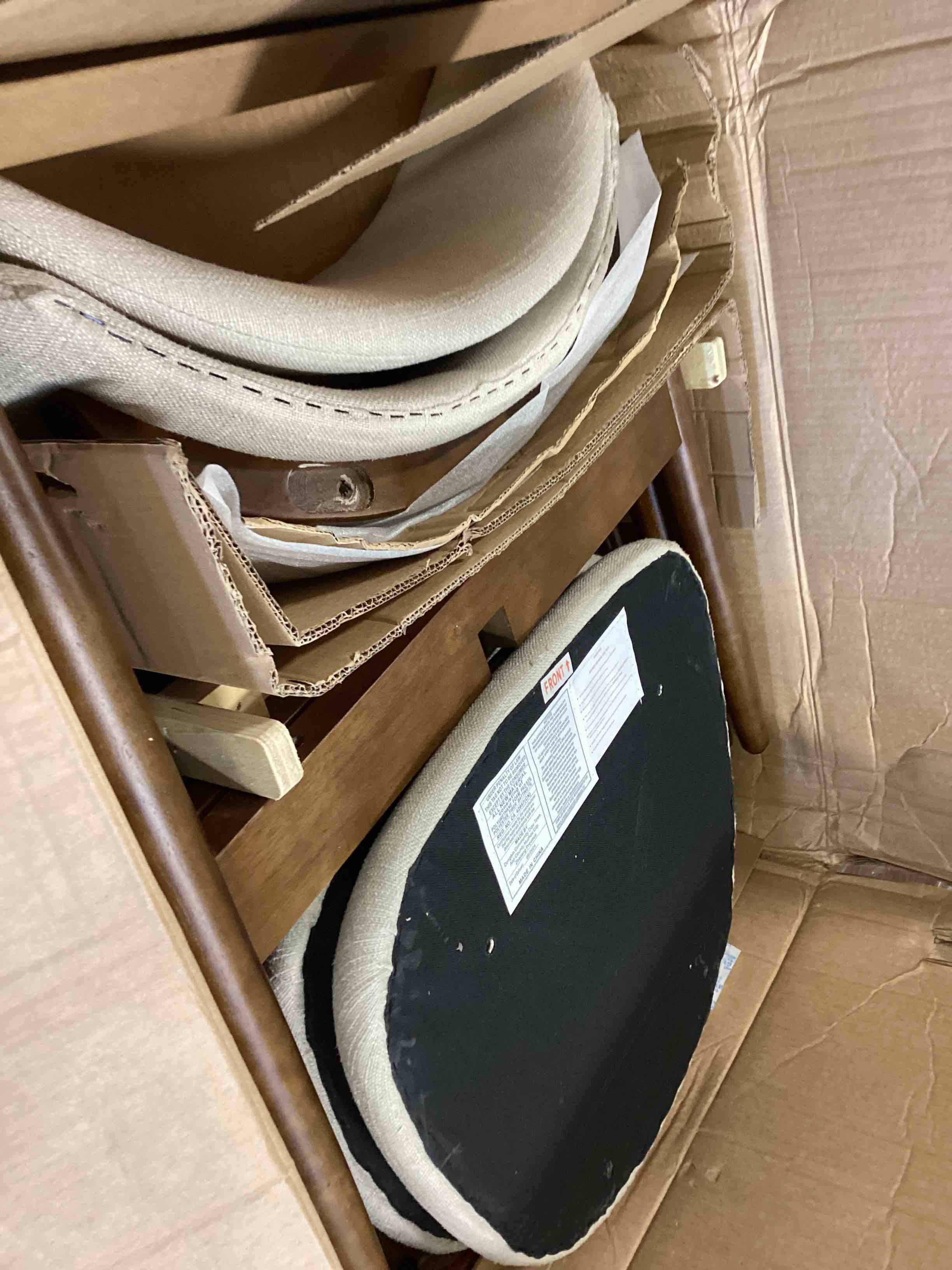 https://s3.amazonaws.com/lotting-images-prod/bidfta/PPE1907313_1736433076986.jpeg