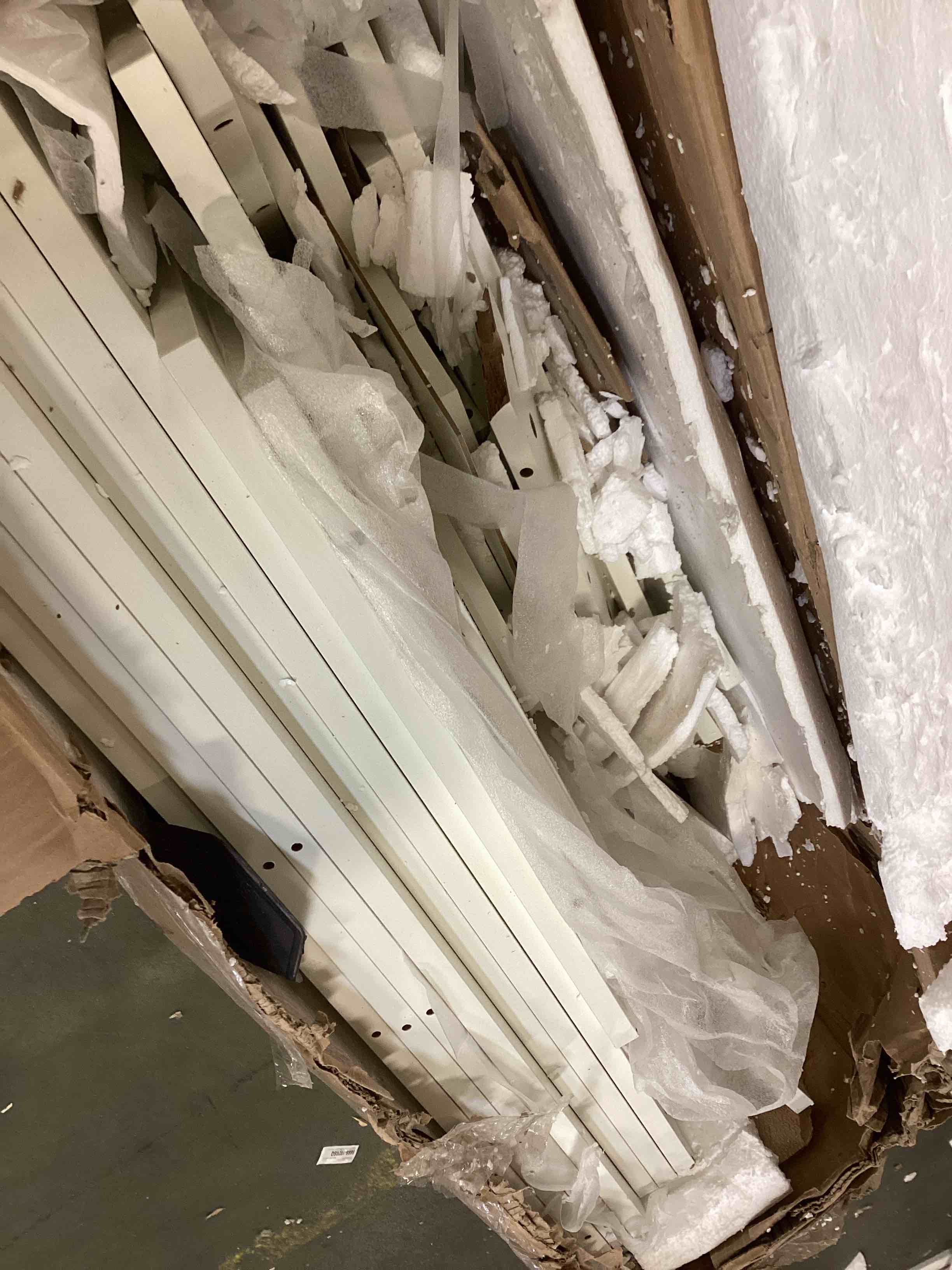 https://s3.amazonaws.com/lotting-images-prod/bidfta/PPE1907613_1736868449019.jpeg