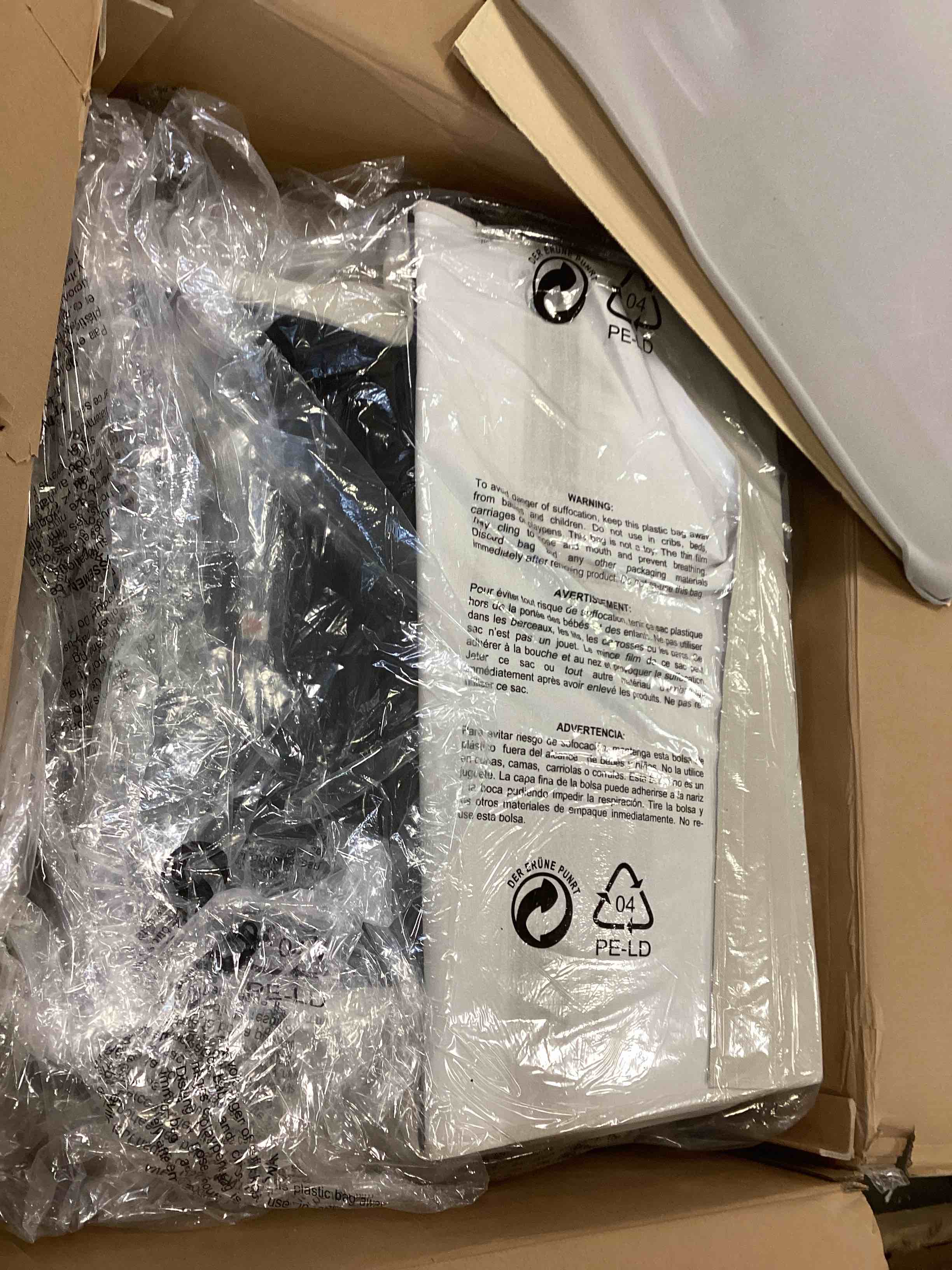 https://s3.amazonaws.com/lotting-images-prod/bidfta/PPE1908057_1737491635330.jpeg