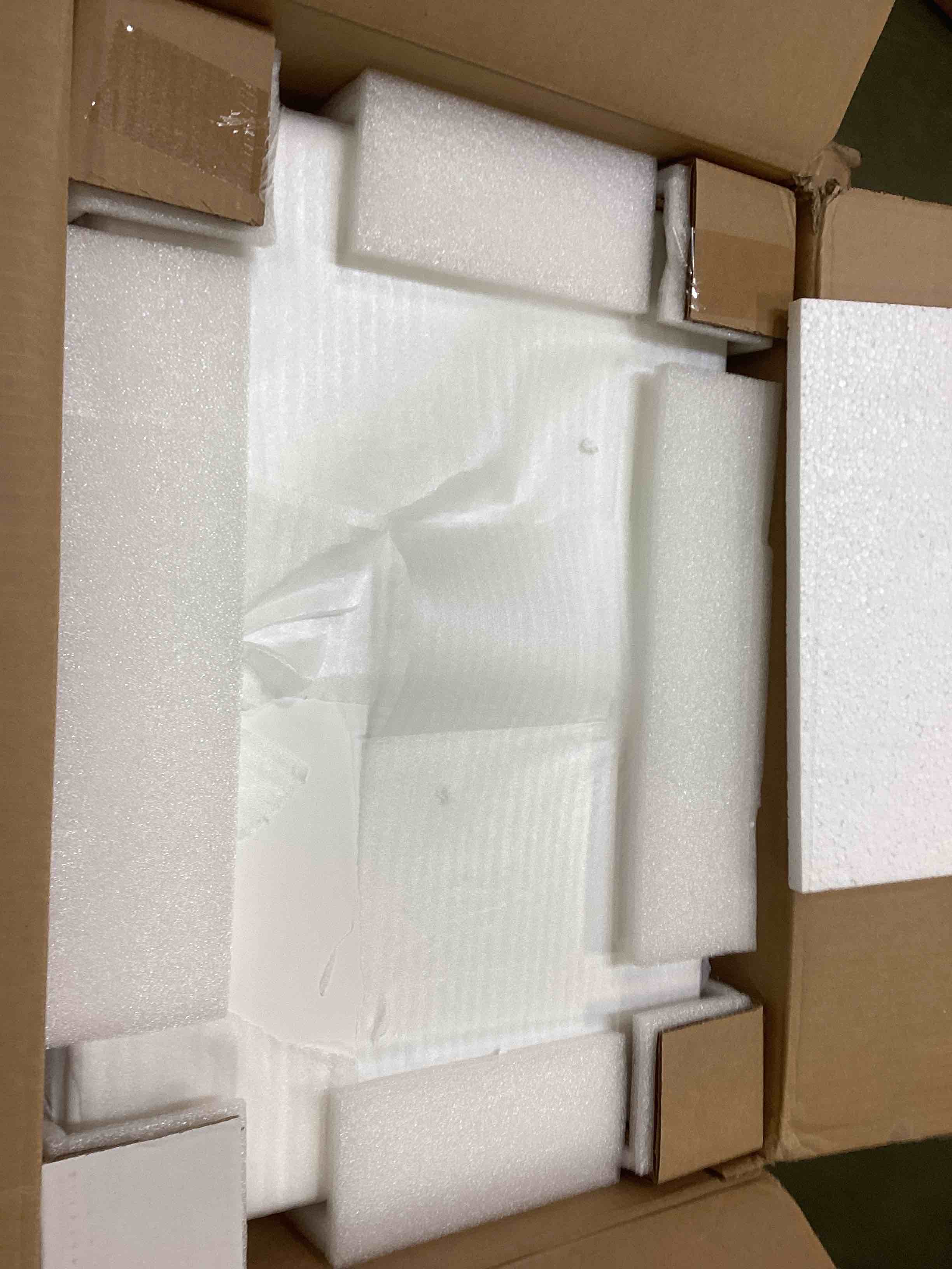 https://s3.amazonaws.com/lotting-images-prod/bidfta/PPE1908367_1737993877092.jpeg