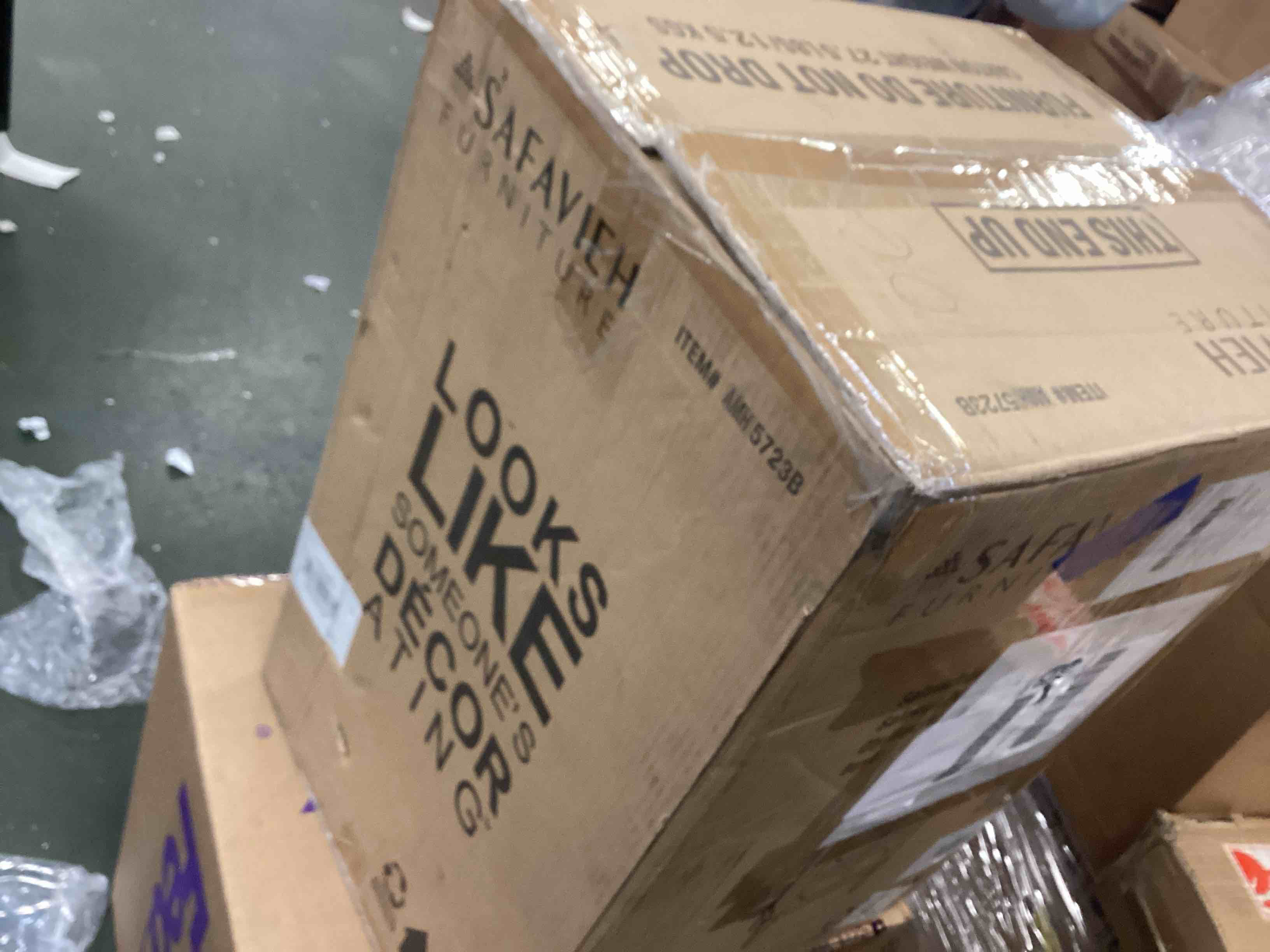 https://s3.amazonaws.com/lotting-images-prod/bidfta/PPE1908961_1738701562994.jpeg