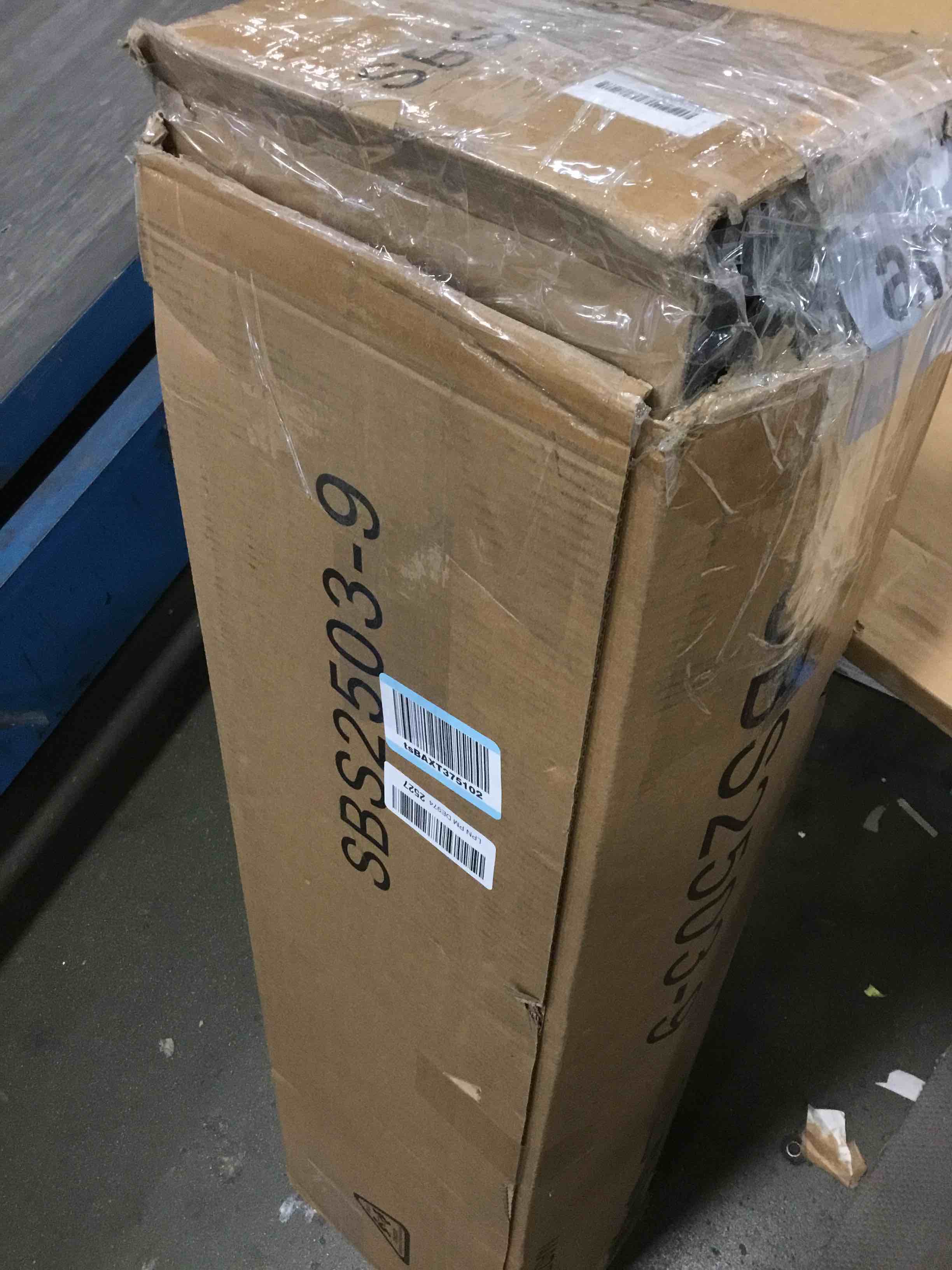 https://s3.amazonaws.com/lotting-images-prod/bidfta/PPE1909681_1733759561393.jpeg