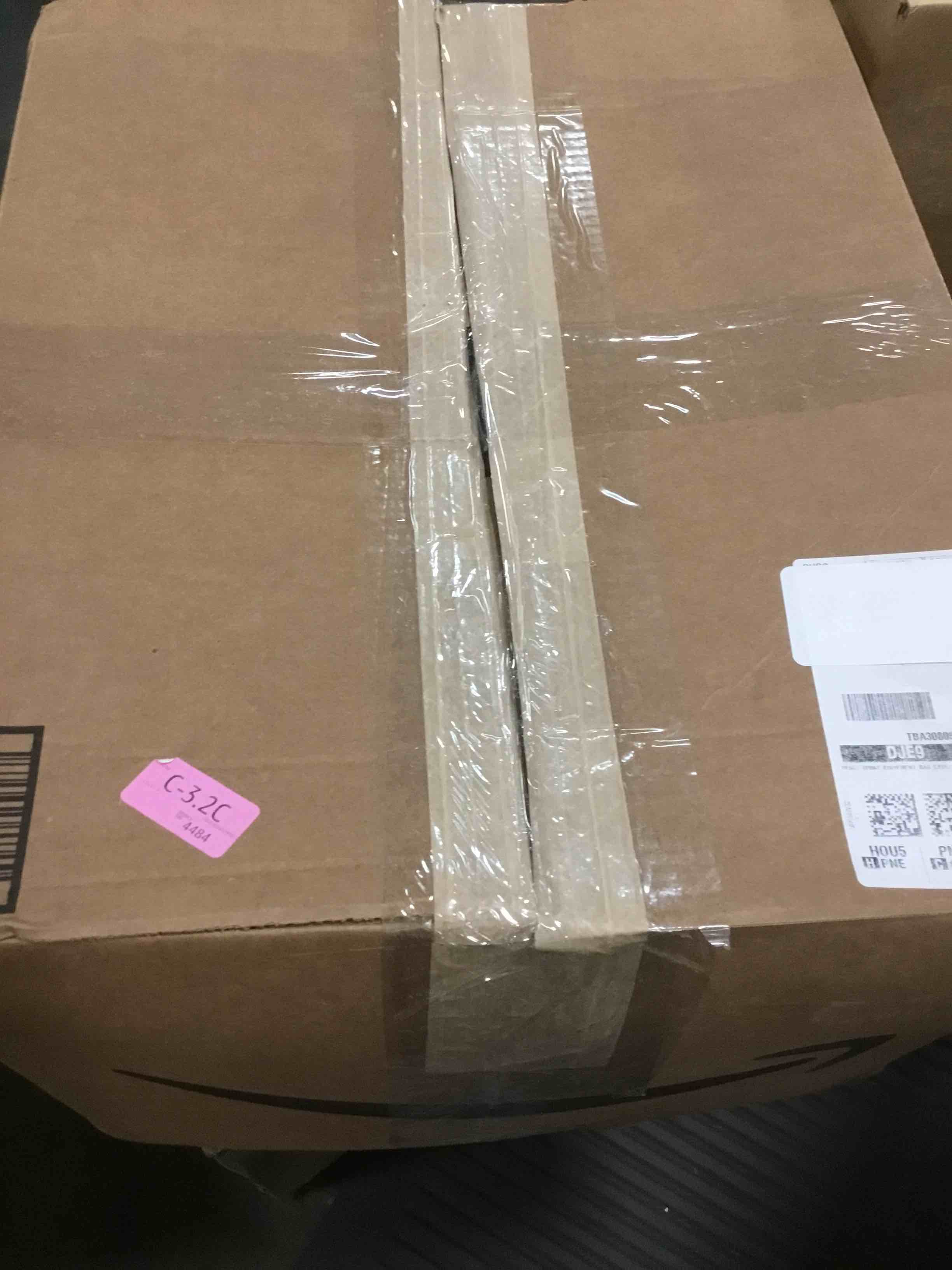 https://s3.amazonaws.com/lotting-images-prod/bidfta/PPE1910574_1734036287312.jpeg