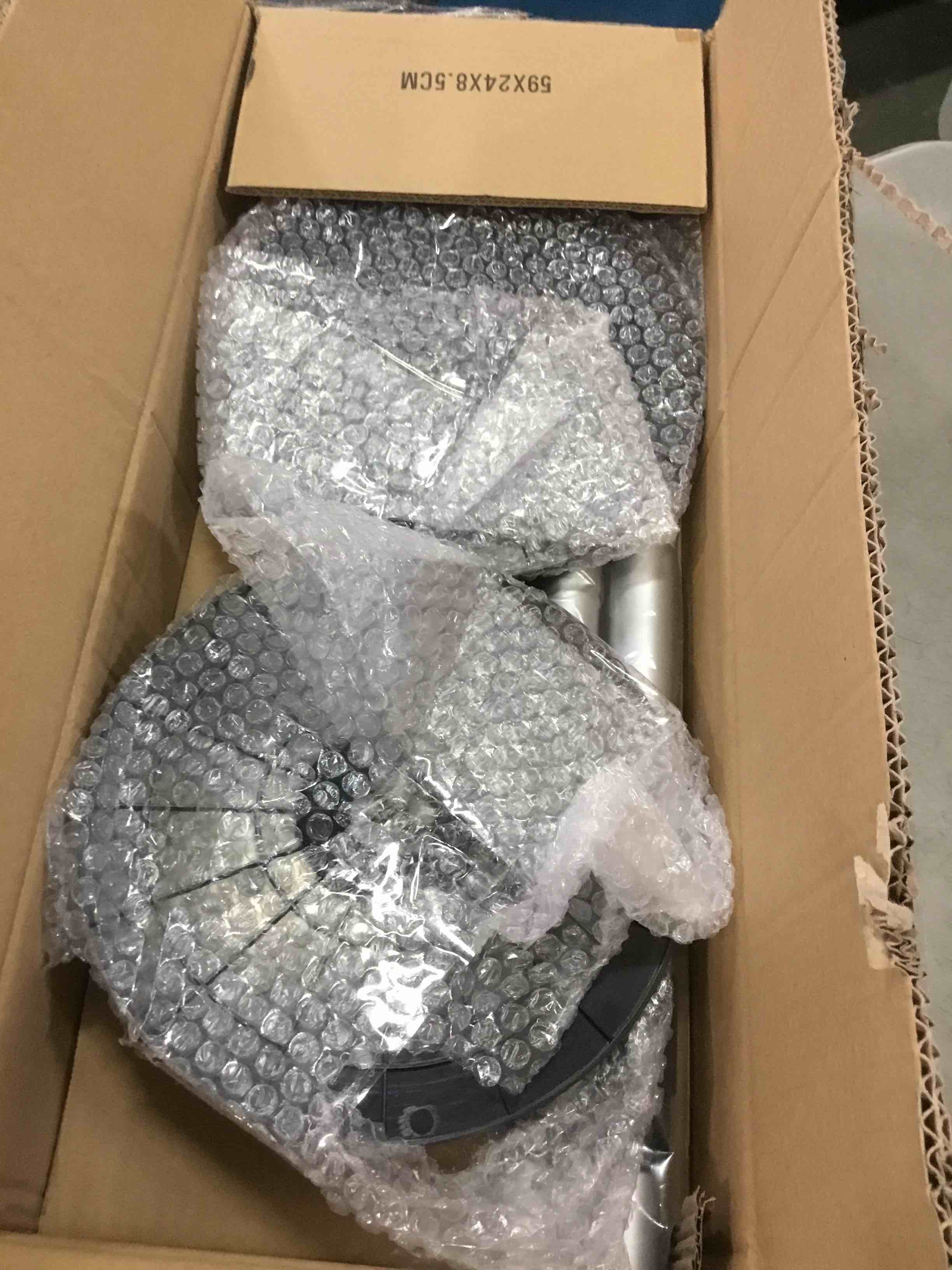 https://s3.amazonaws.com/lotting-images-prod/bidfta/PPE1911308_1734450358207.jpeg