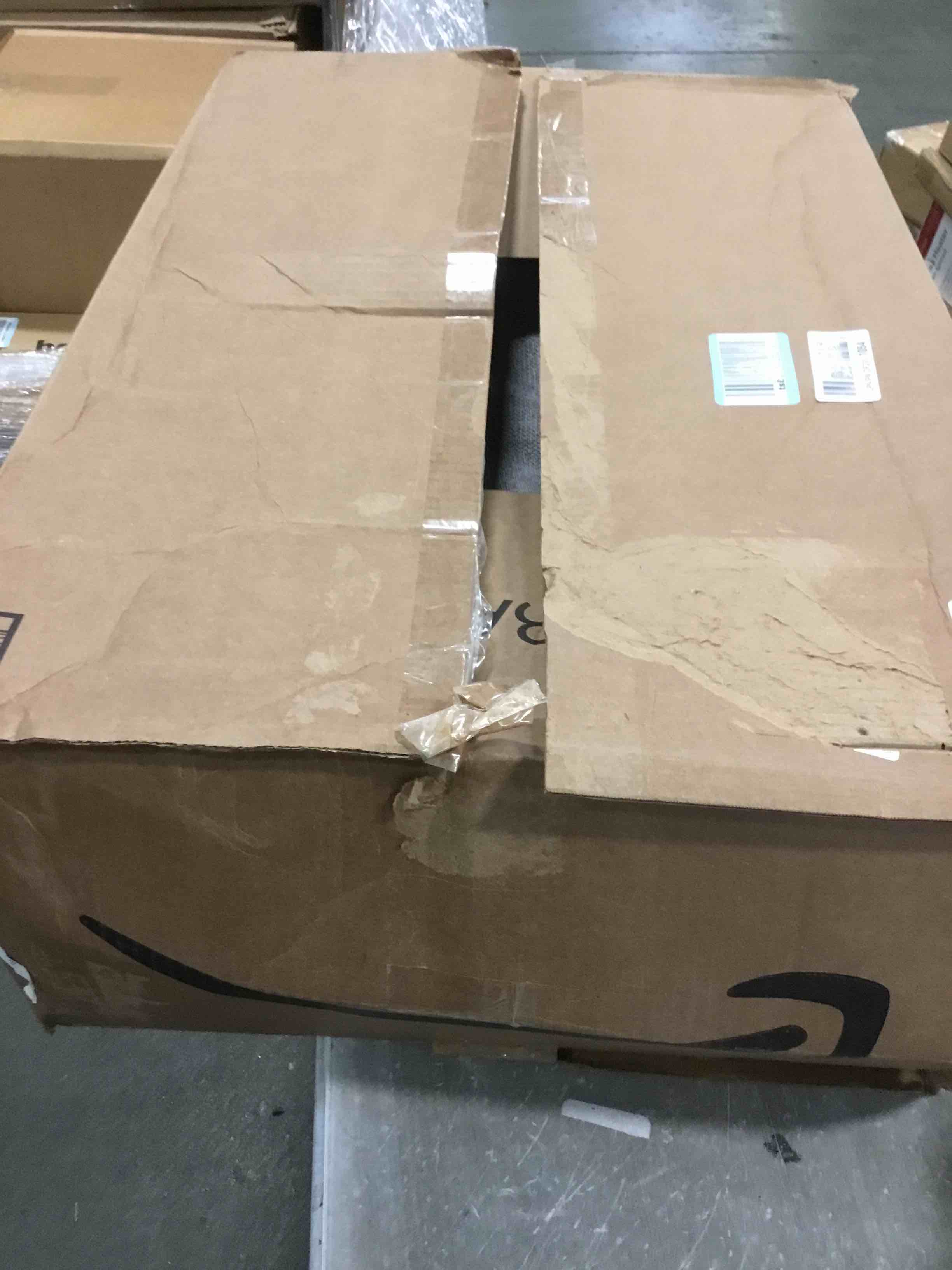 https://s3.amazonaws.com/lotting-images-prod/bidfta/PPE1911584_1734540633166.jpeg