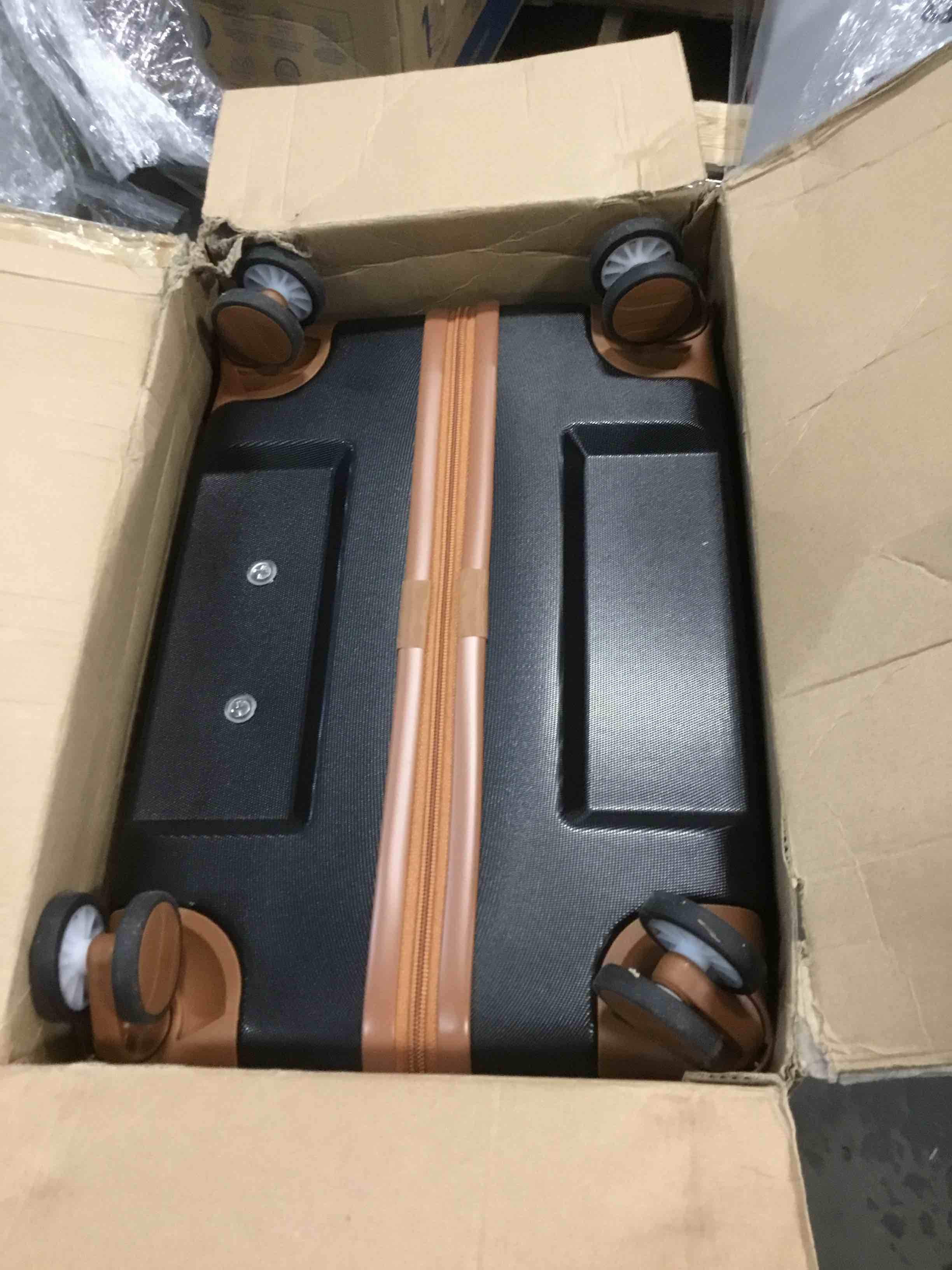 https://s3.amazonaws.com/lotting-images-prod/bidfta/PPE1911640_1734549173175.jpeg