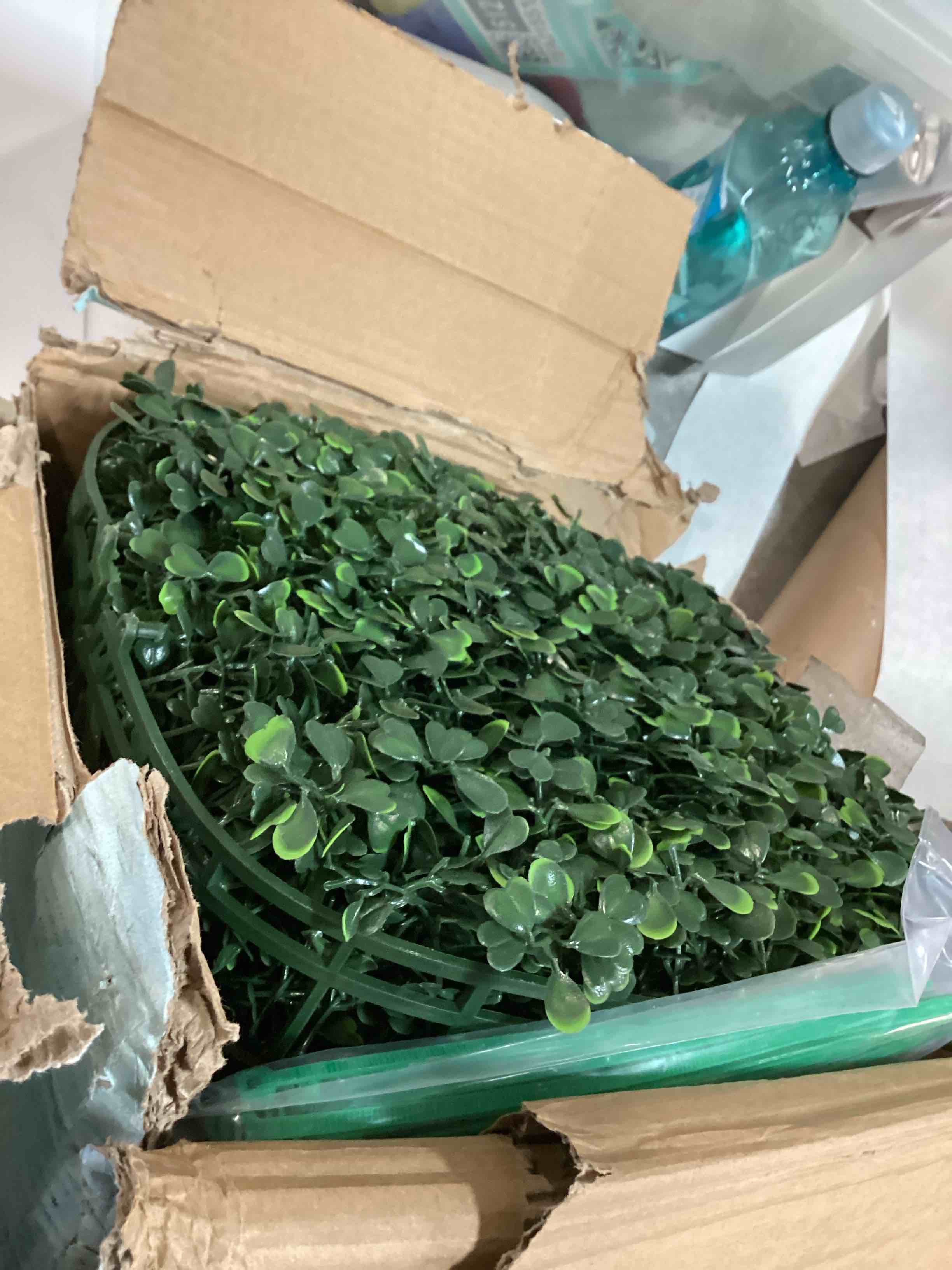 https://s3.amazonaws.com/lotting-images-prod/bidfta/PPE1936162_1743611621031.jpeg