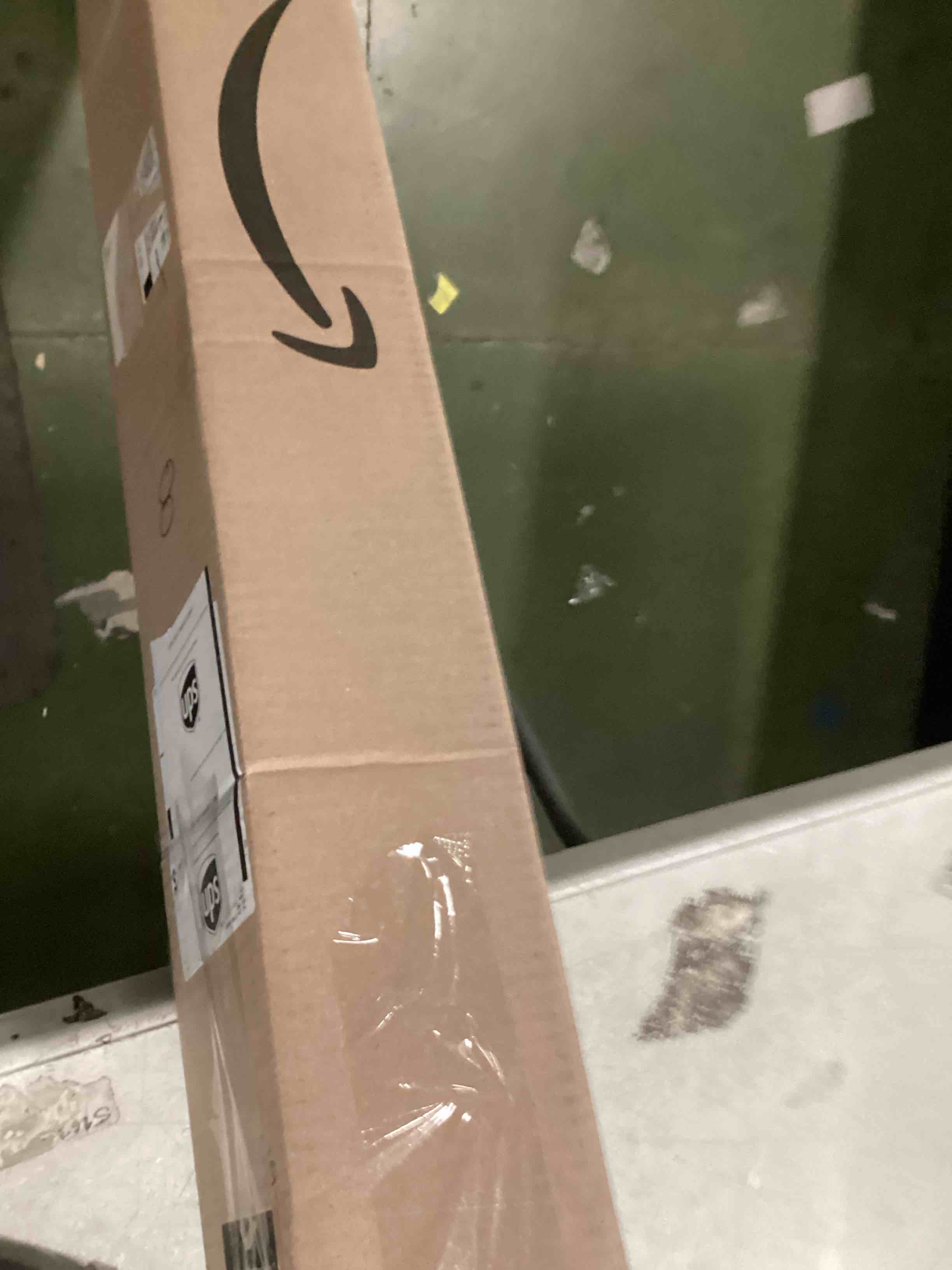 https://s3.amazonaws.com/lotting-images-prod/bidfta/PPE1936245_1743681697551.jpeg