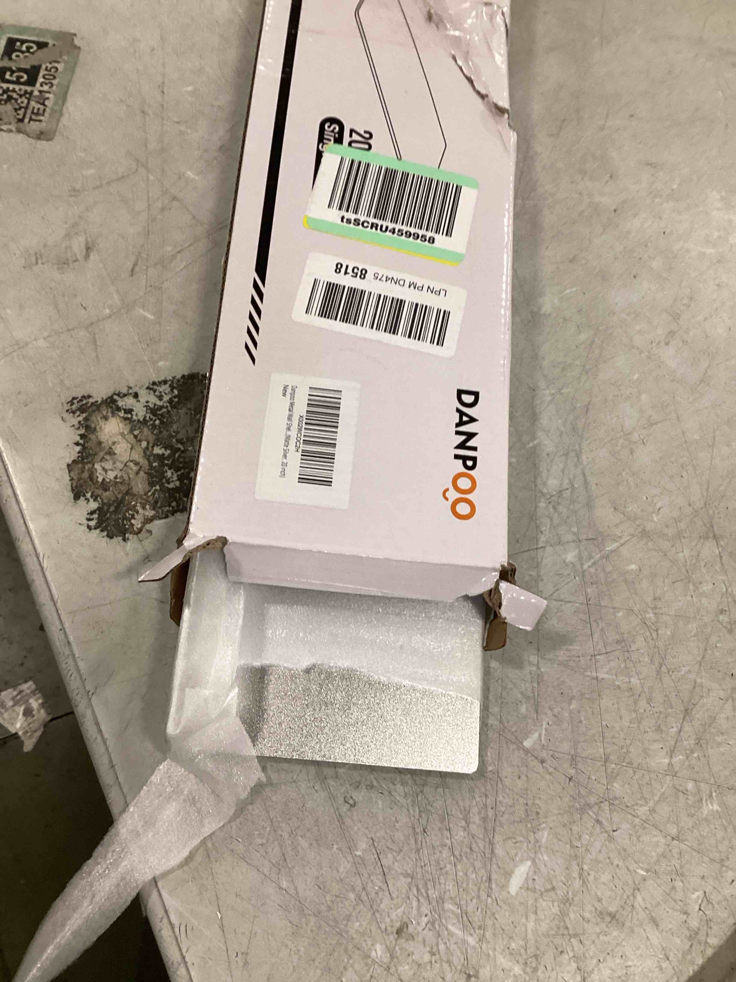 https://s3.amazonaws.com/lotting-images-prod/bidfta/PPE1936380_1743700919973.jpeg