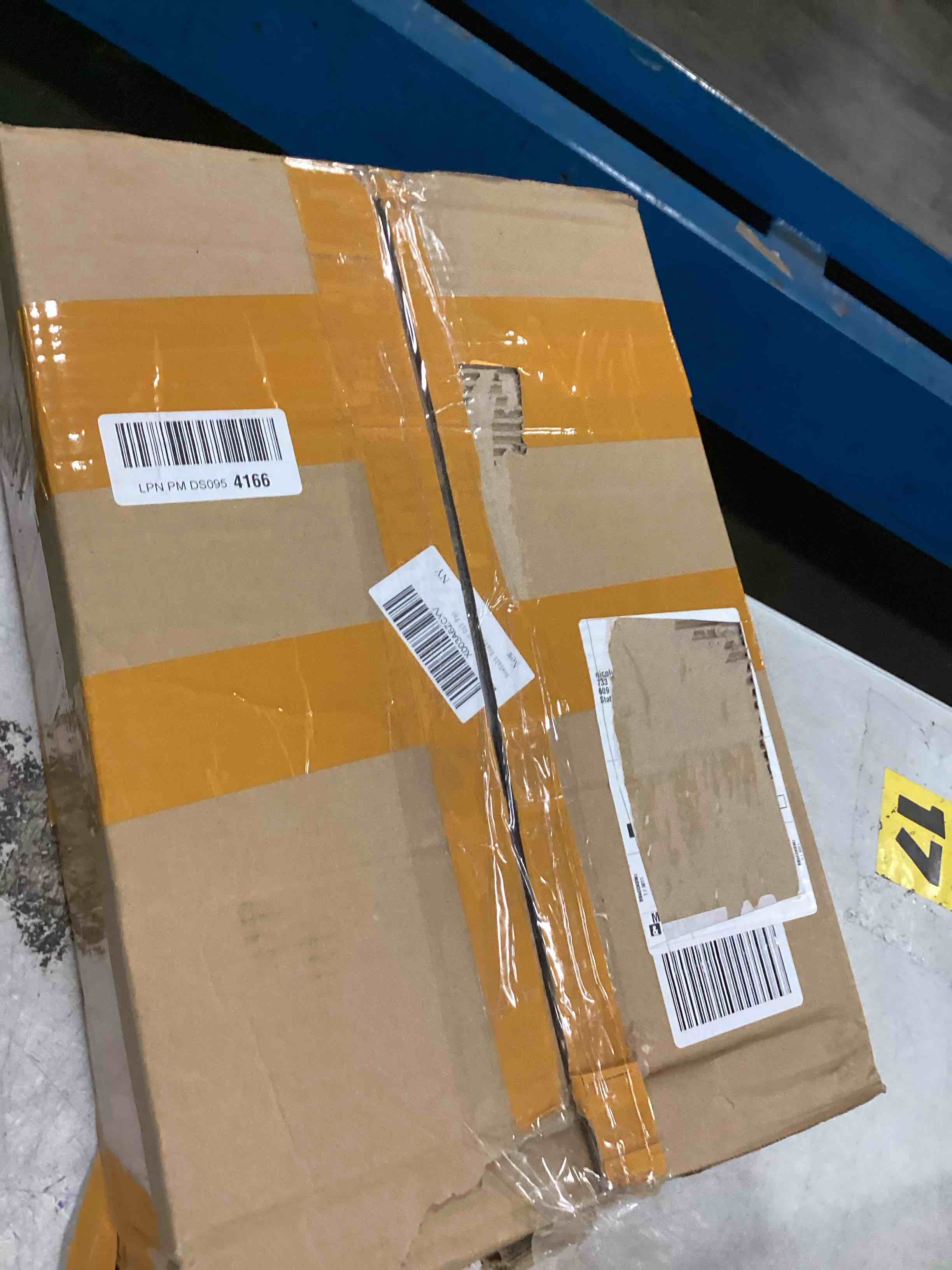 https://s3.amazonaws.com/lotting-images-prod/bidfta/PPE1936550_1743769480944.jpeg