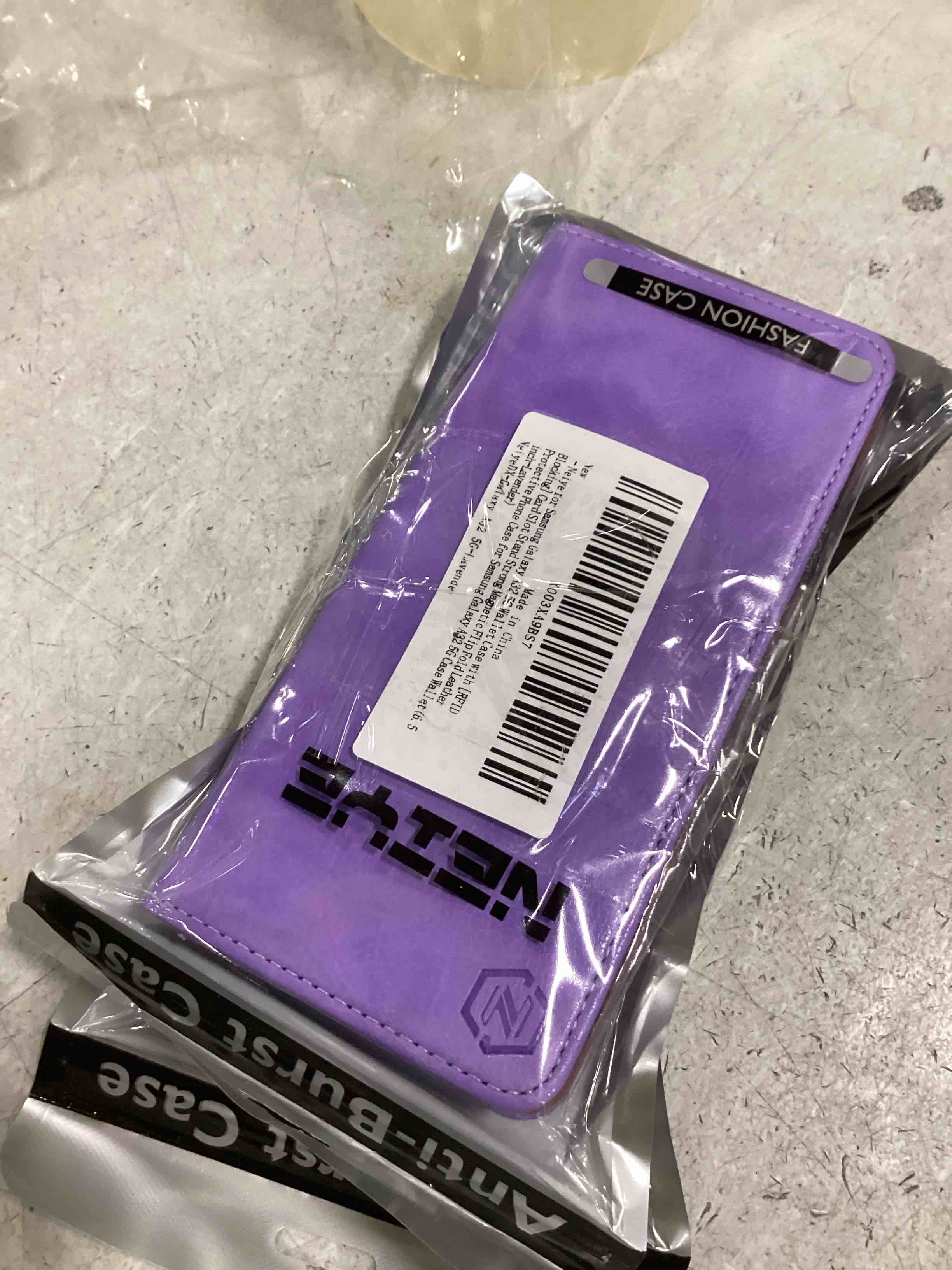 https://s3.amazonaws.com/lotting-images-prod/bidfta/PPE1936709_1743797658153.jpeg