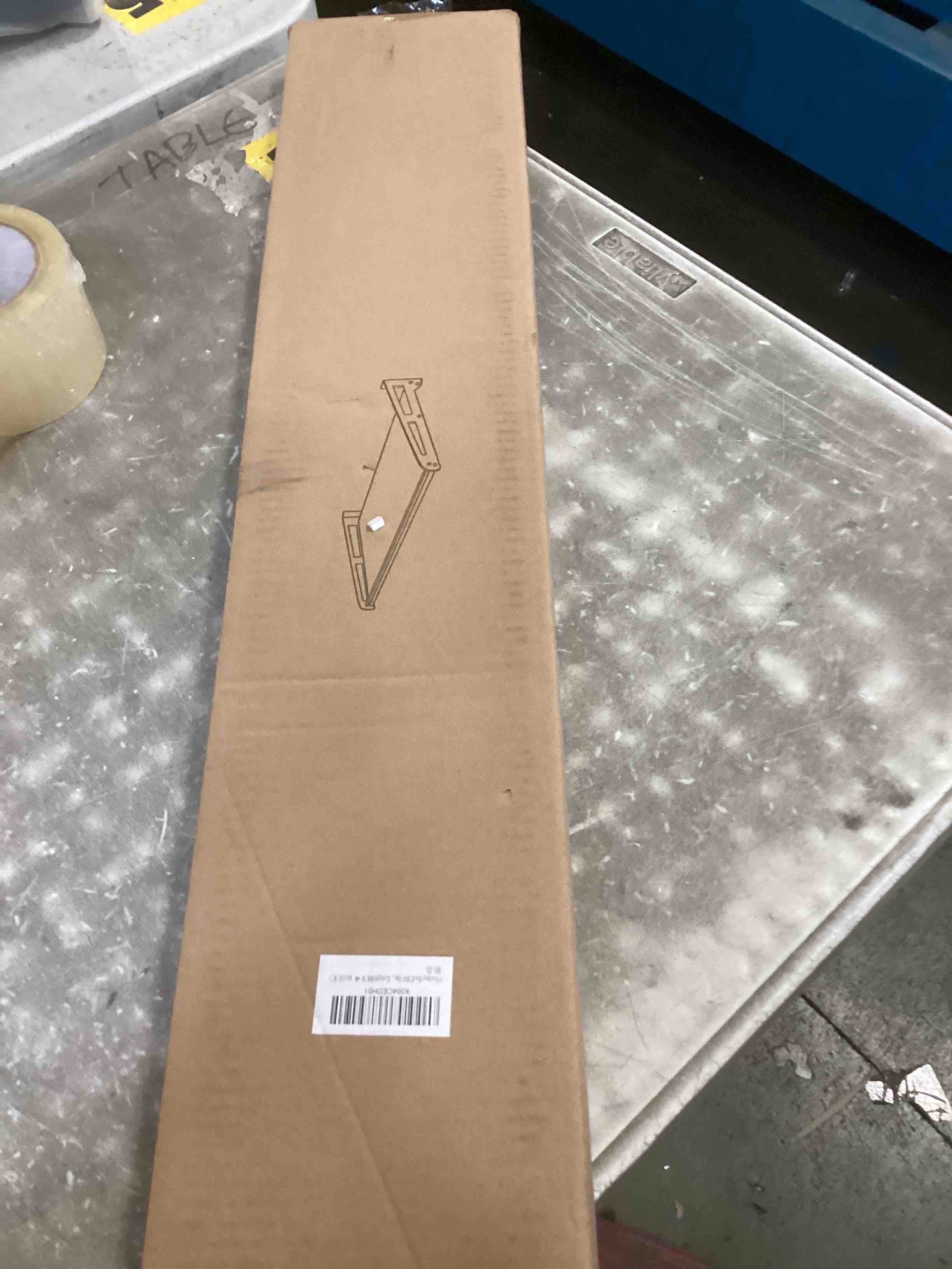 https://s3.amazonaws.com/lotting-images-prod/bidfta/PPE1937048_1744205410960.jpeg