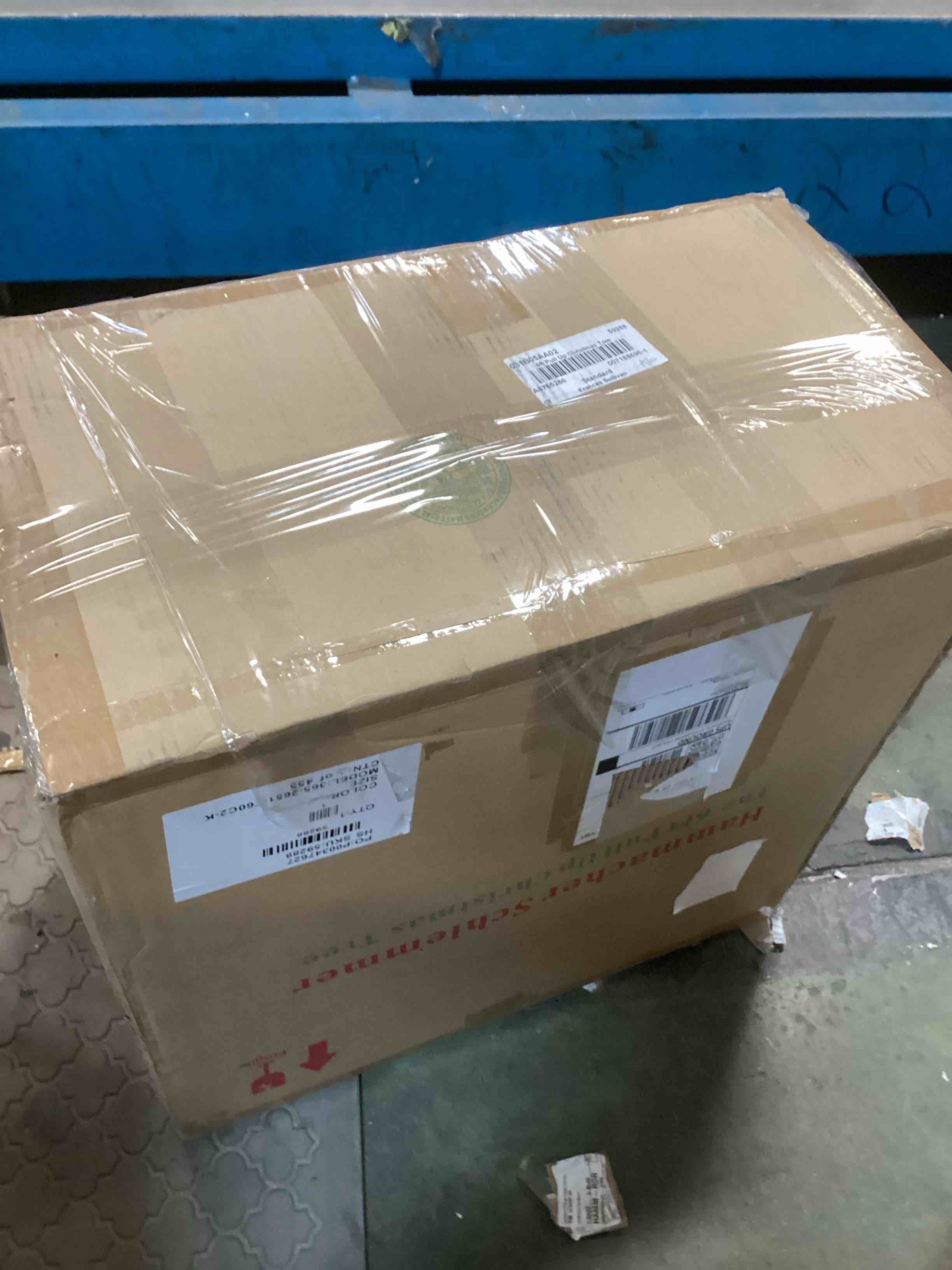 https://s3.amazonaws.com/lotting-images-prod/bidfta/PPE1937377_1744387710153.jpeg