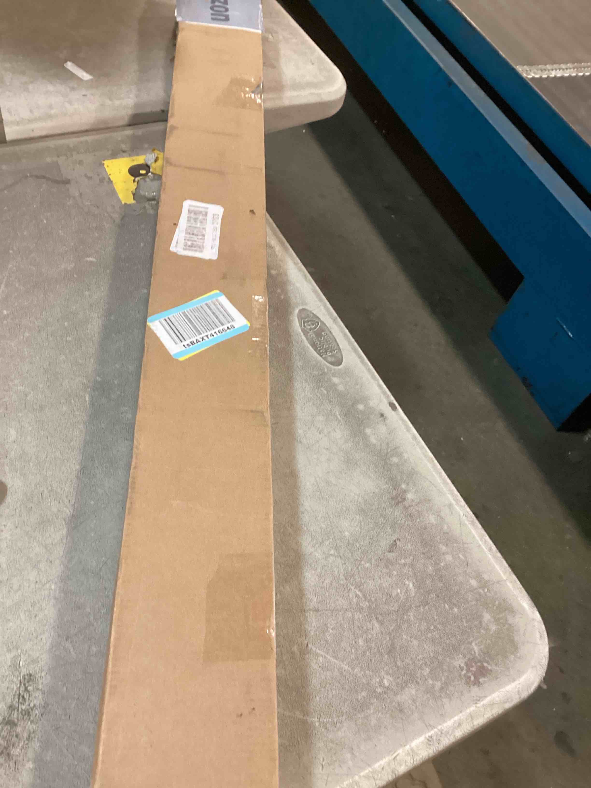 https://s3.amazonaws.com/lotting-images-prod/bidfta/PPE1937707_1744727938205.jpeg