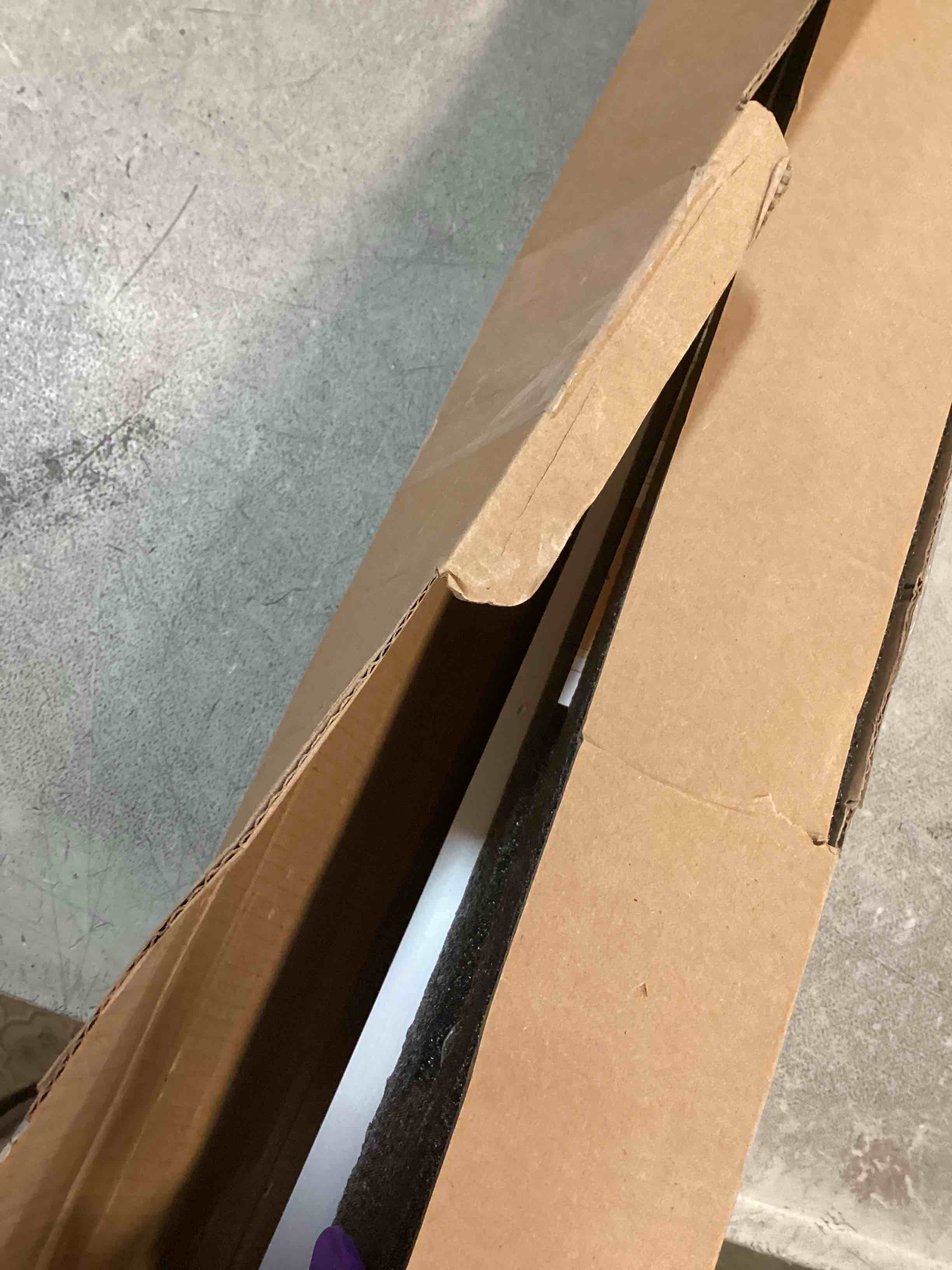 https://s3.amazonaws.com/lotting-images-prod/bidfta/PPE1937707_1744727981734.jpeg