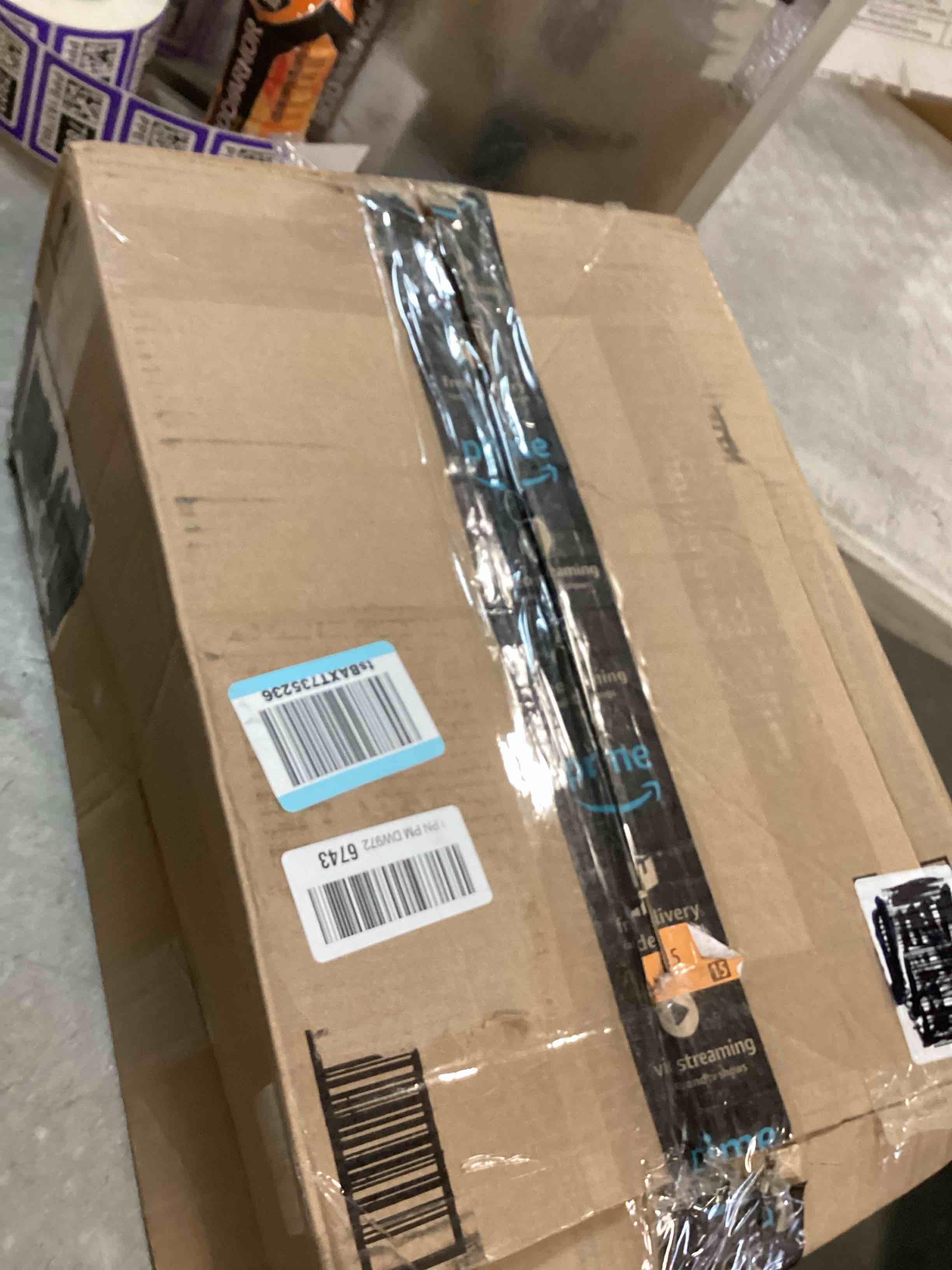 https://s3.amazonaws.com/lotting-images-prod/bidfta/PPE1937805_1744733118633.jpeg