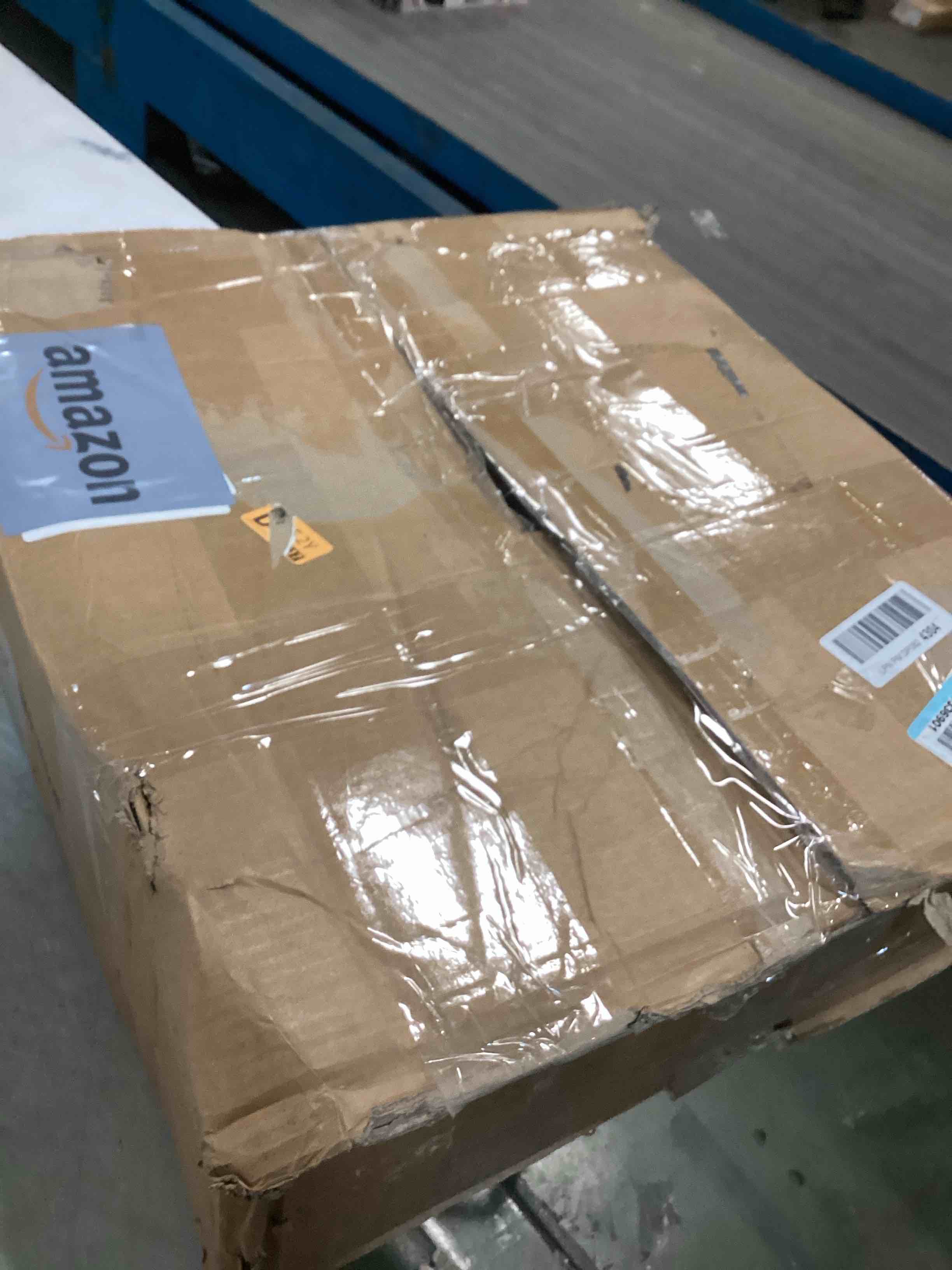 https://s3.amazonaws.com/lotting-images-prod/bidfta/PPE1938131_1744895539341.jpeg