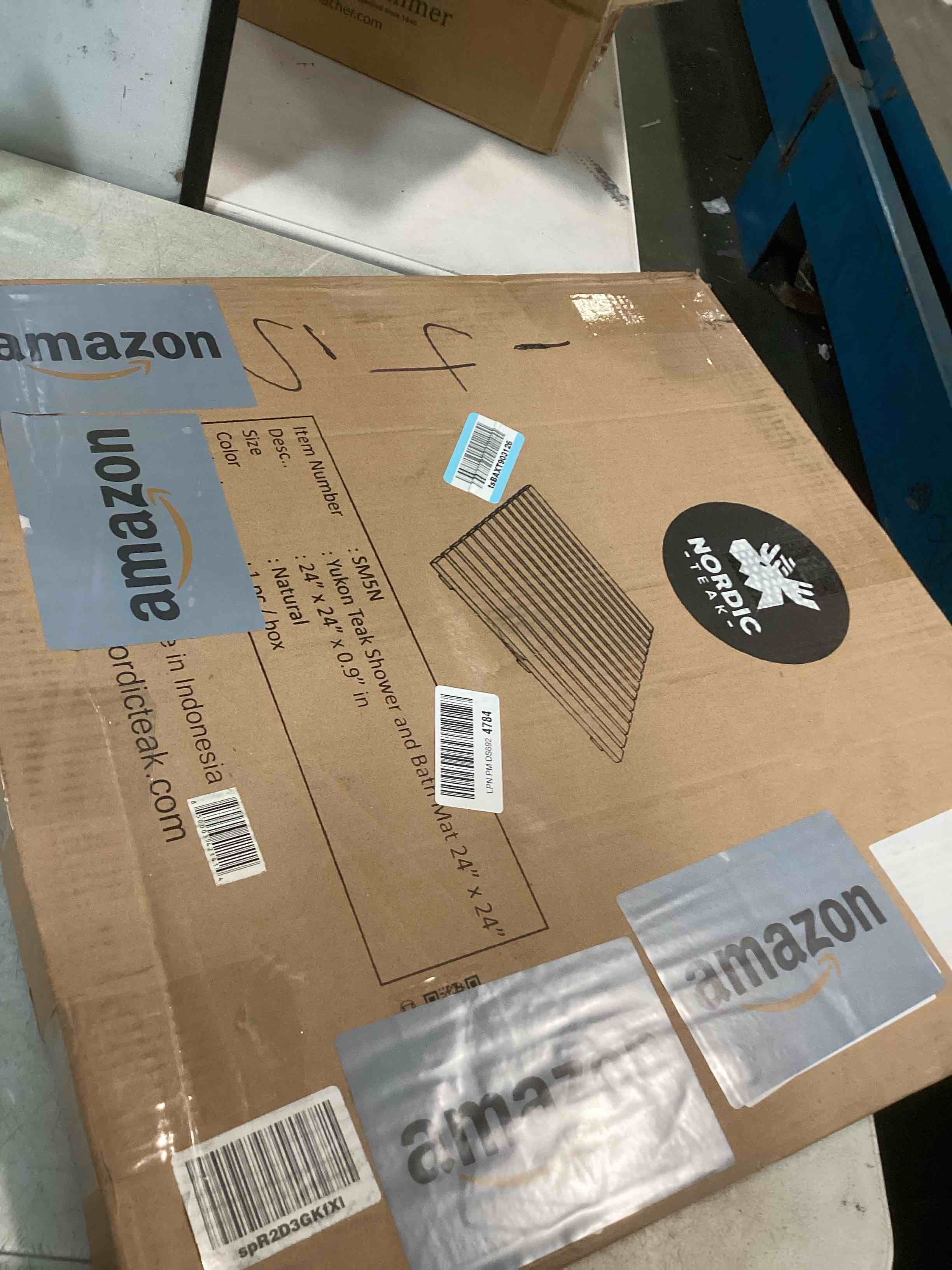 https://s3.amazonaws.com/lotting-images-prod/bidfta/PPE1938293_1744906559357.jpeg