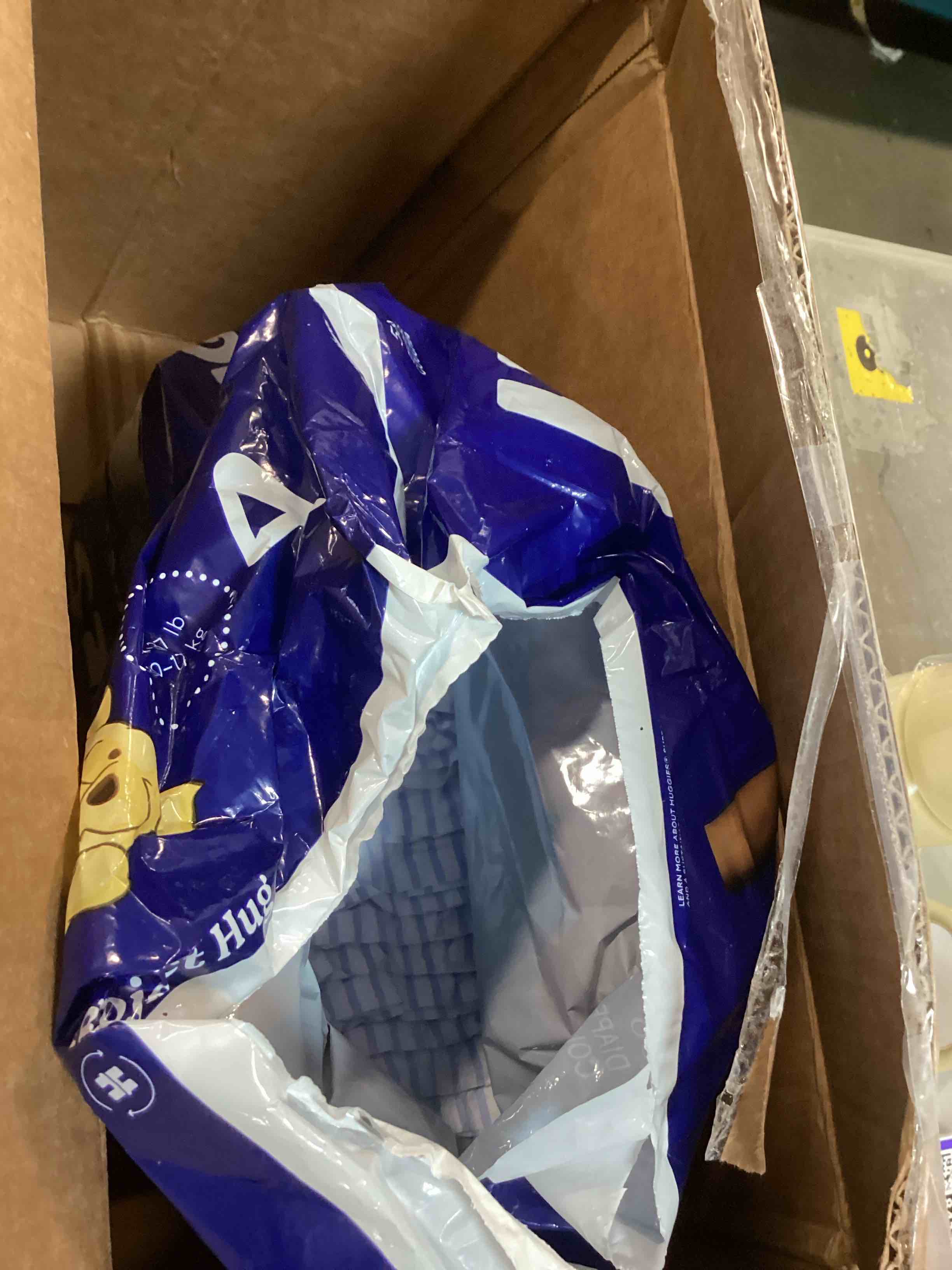 https://s3.amazonaws.com/lotting-images-prod/bidfta/PPE1938434_1744980043858.jpeg