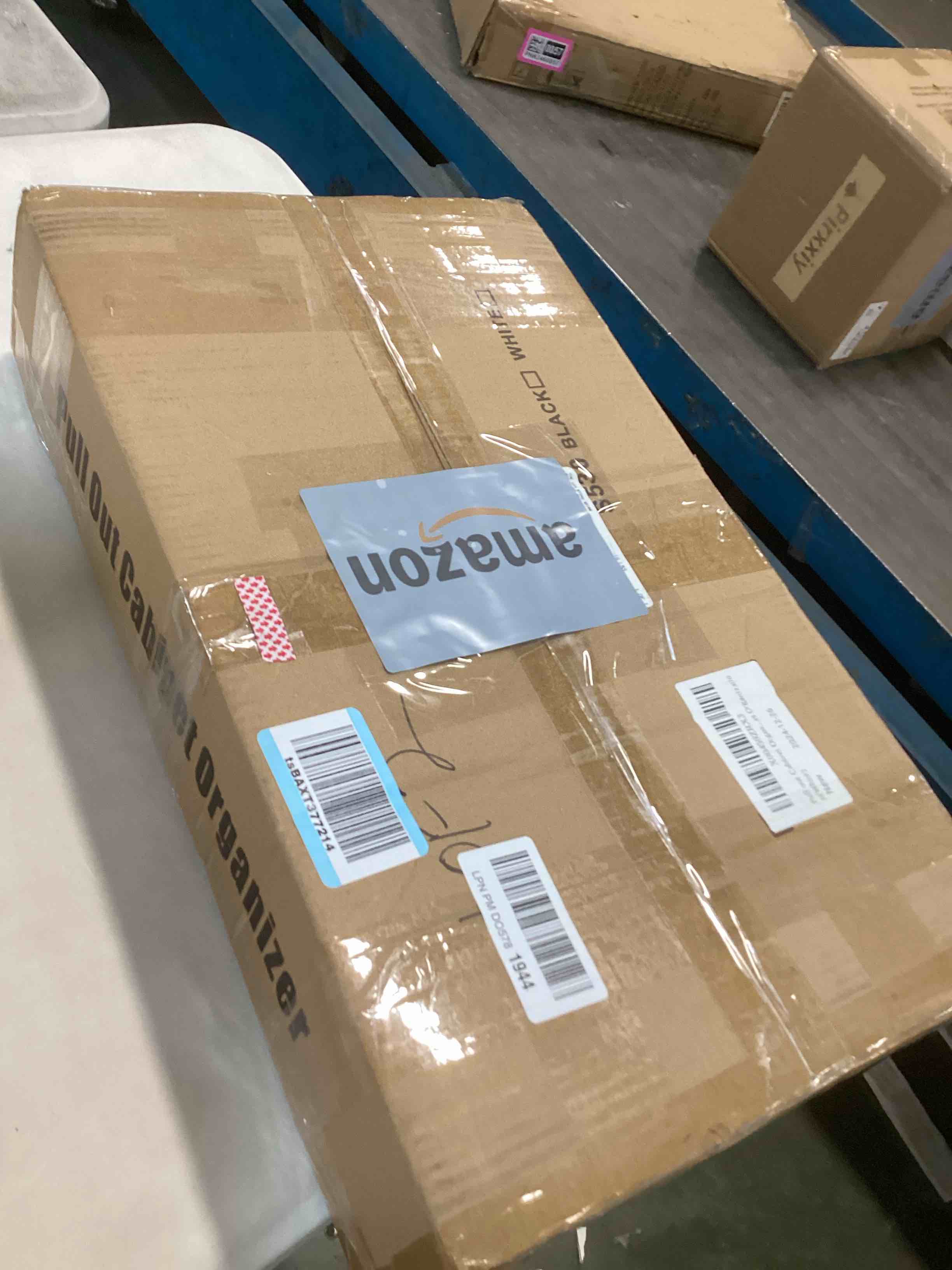 https://s3.amazonaws.com/lotting-images-prod/bidfta/PPE1938480_1745332373173.jpeg