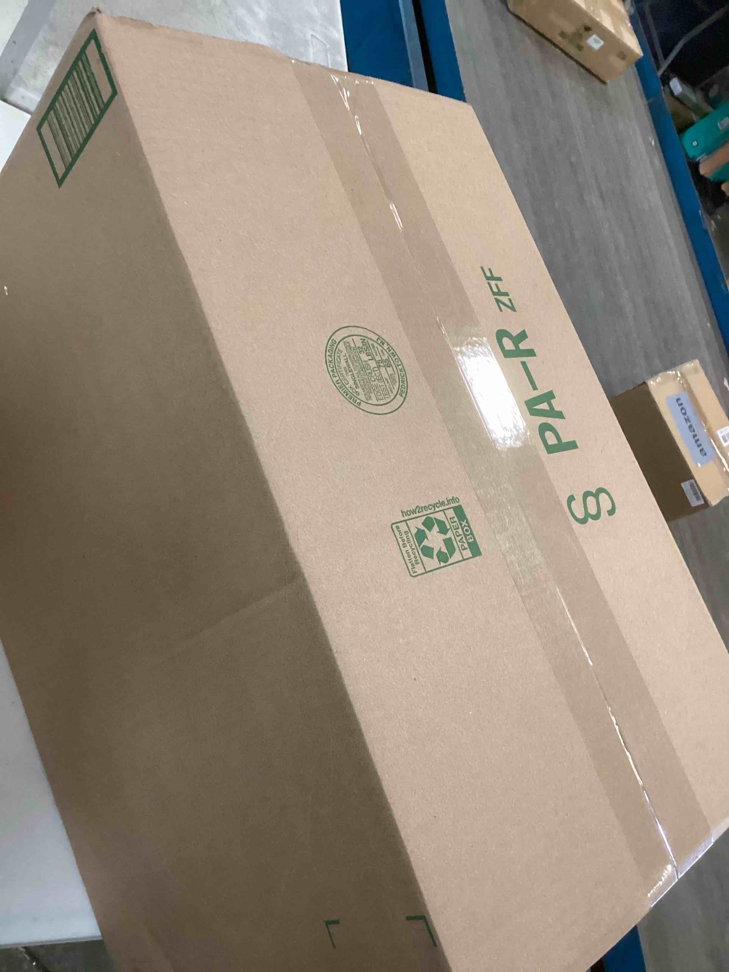 https://s3.amazonaws.com/lotting-images-prod/bidfta/PPE1938587_1745345591024.jpeg