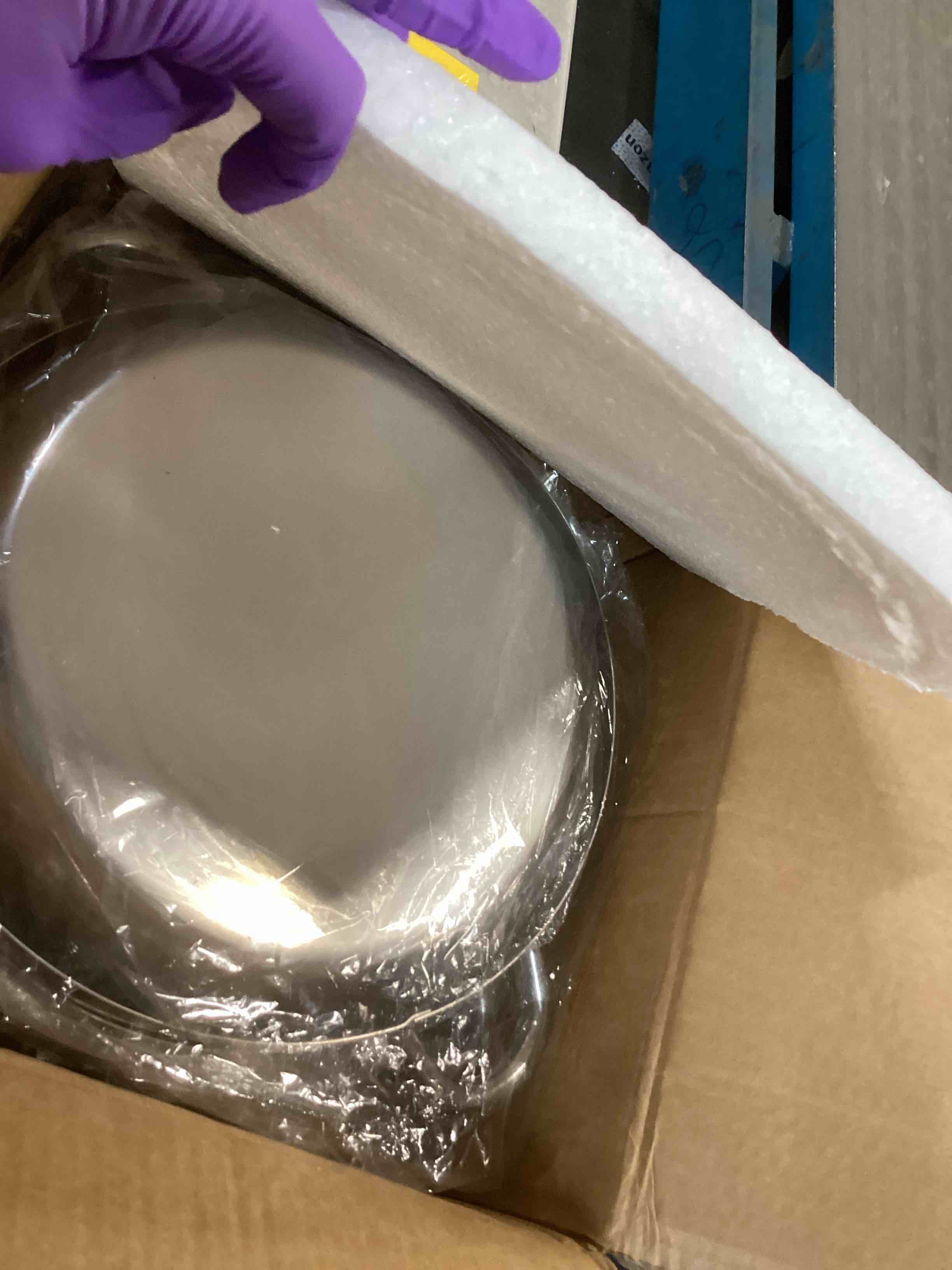 https://s3.amazonaws.com/lotting-images-prod/bidfta/PPE1938605_1745342968154.jpeg
