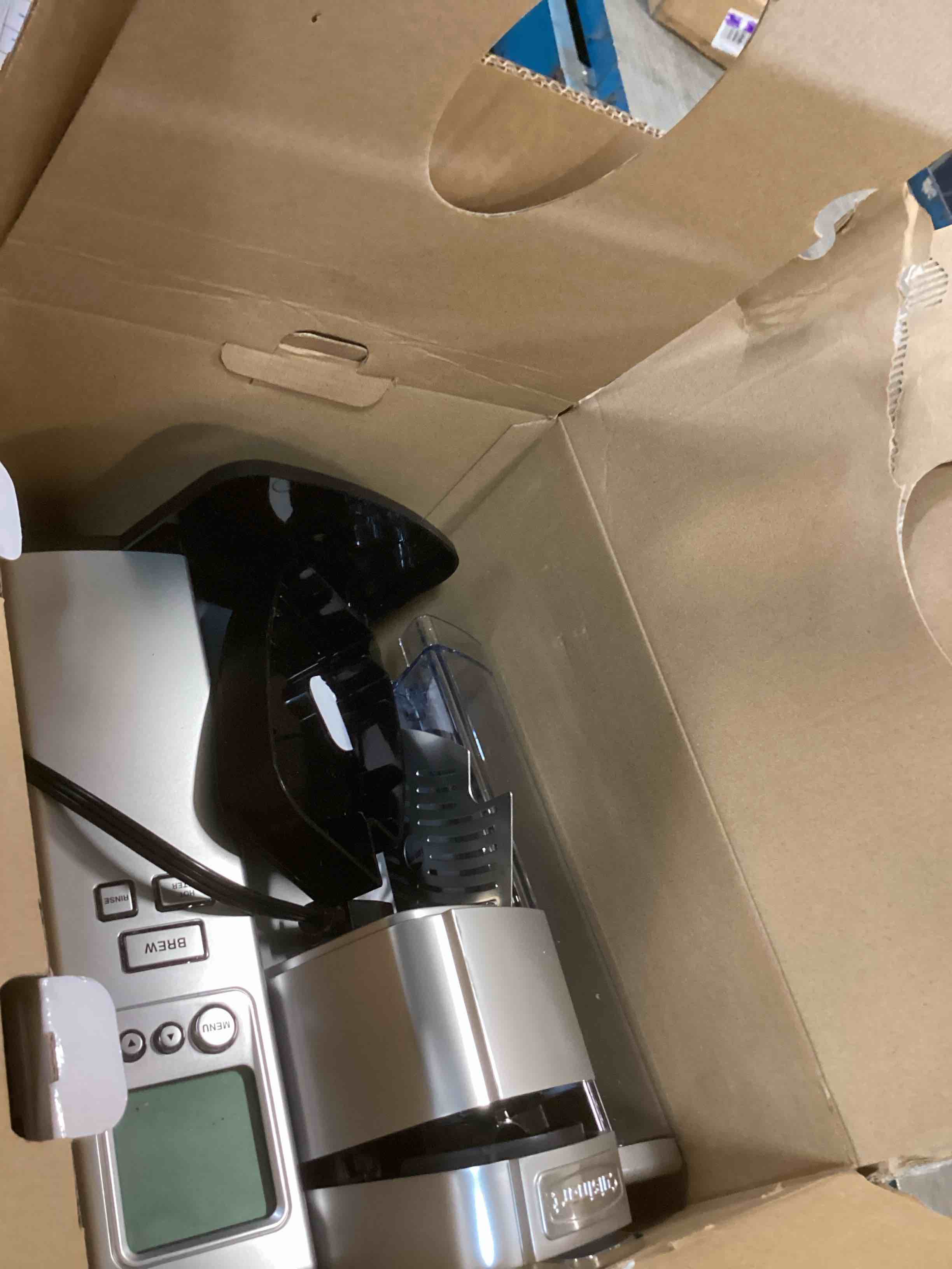 https://s3.amazonaws.com/lotting-images-prod/bidfta/PPE1938629_1745337343961.jpeg
