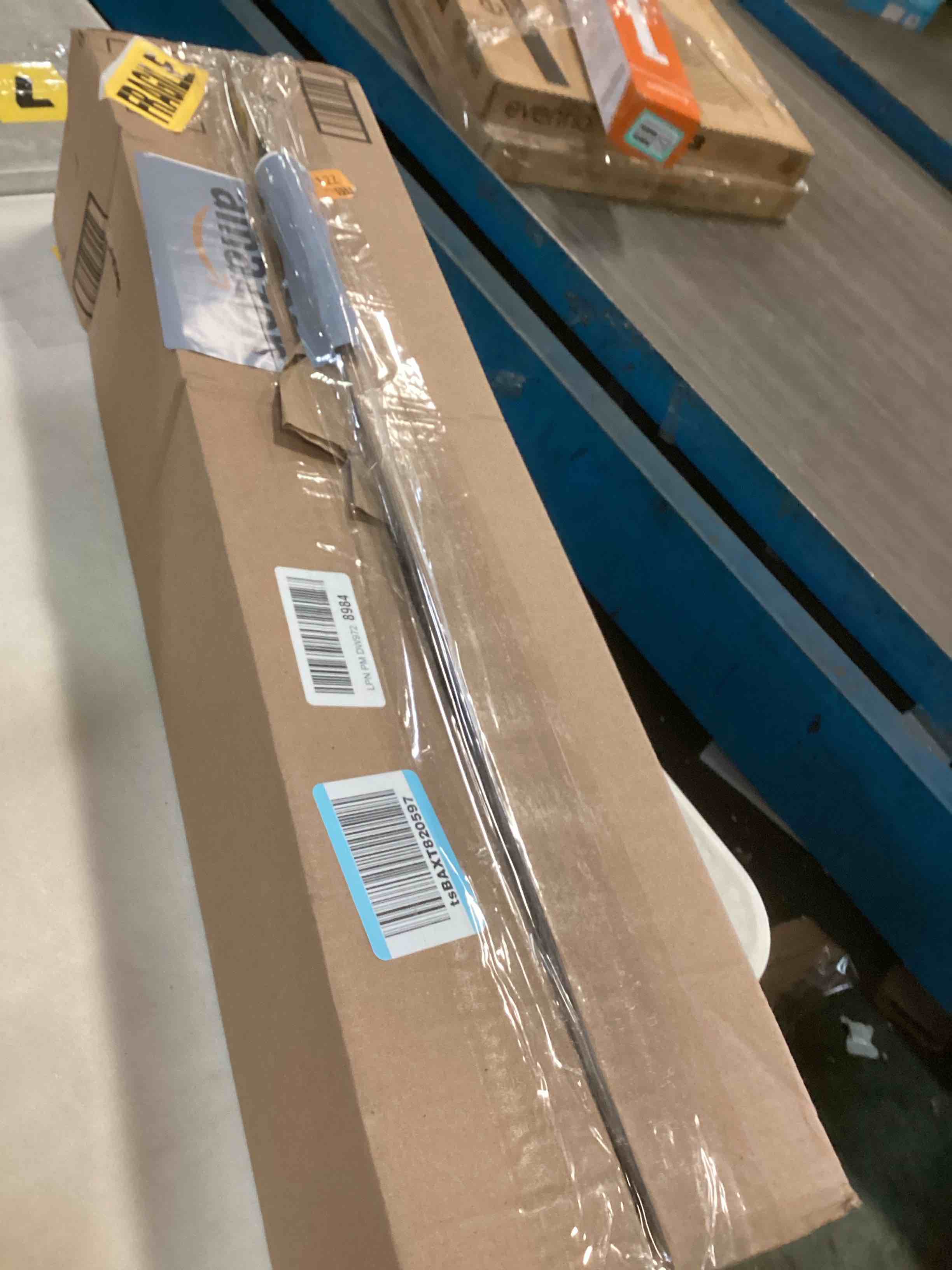 https://s3.amazonaws.com/lotting-images-prod/bidfta/PPE1938693_1745351919071.jpeg