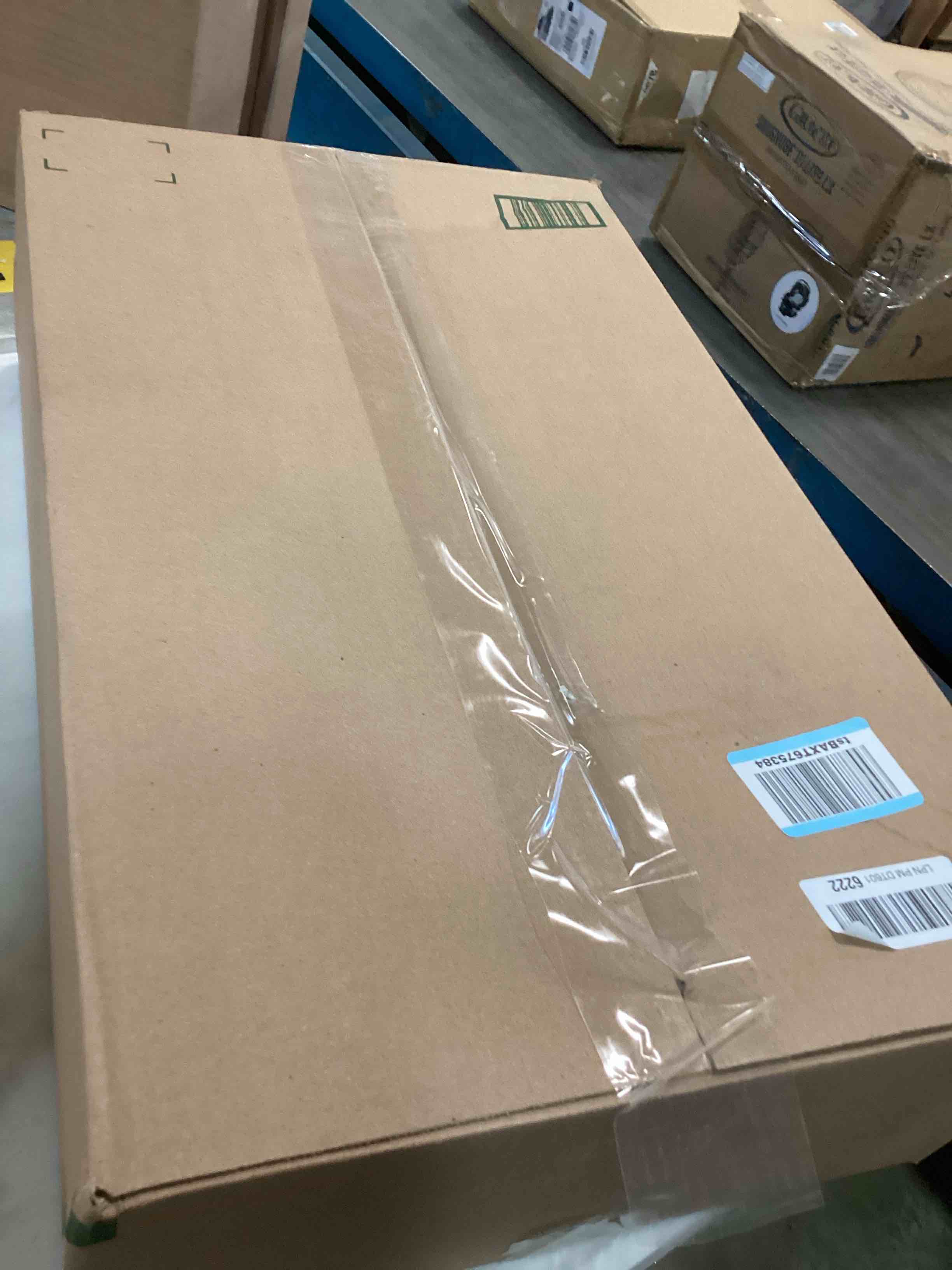 https://s3.amazonaws.com/lotting-images-prod/bidfta/PPE1938704_1745421062675.jpeg