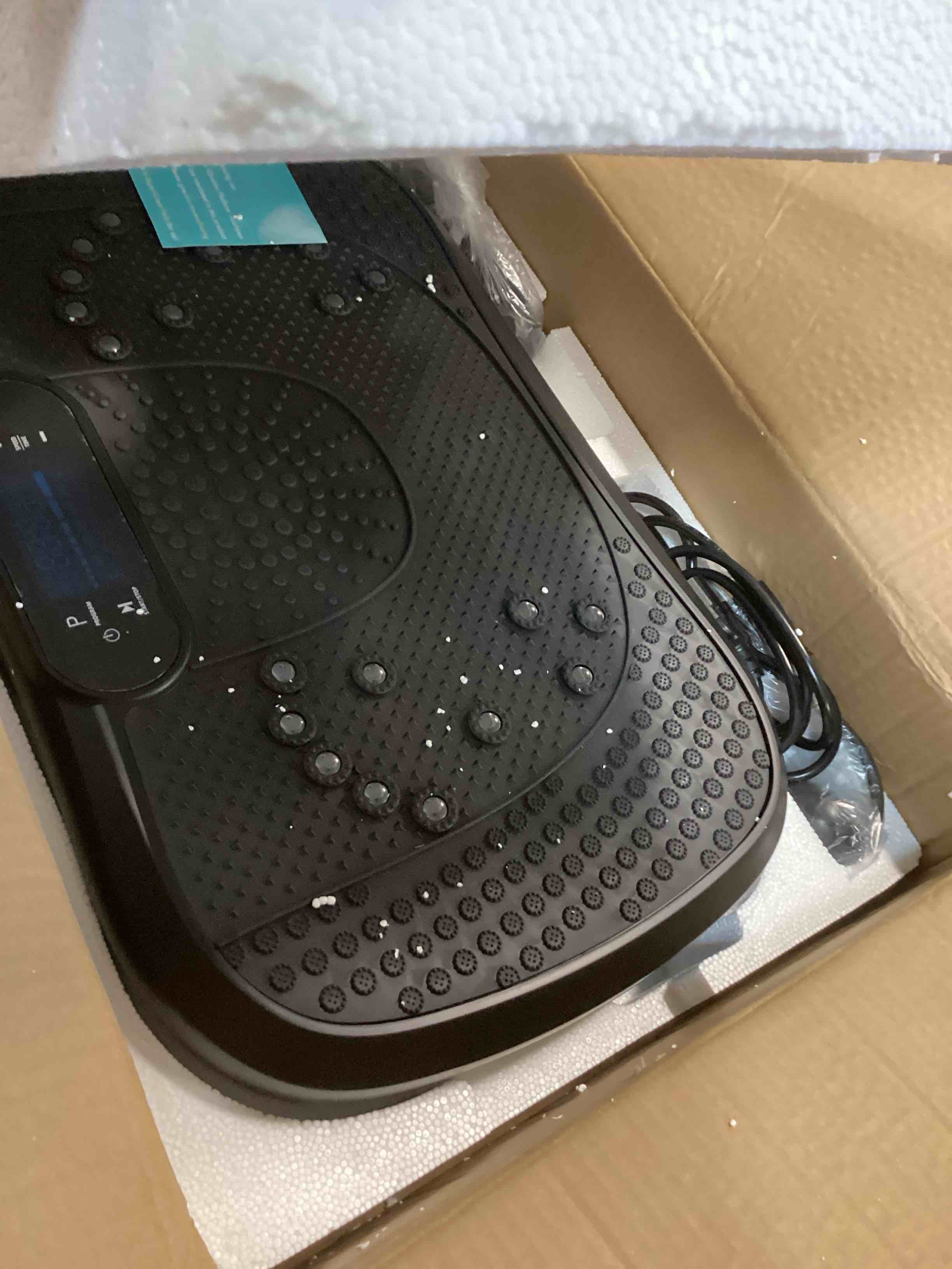 https://s3.amazonaws.com/lotting-images-prod/bidfta/PPE1938741_1745416026682.jpeg