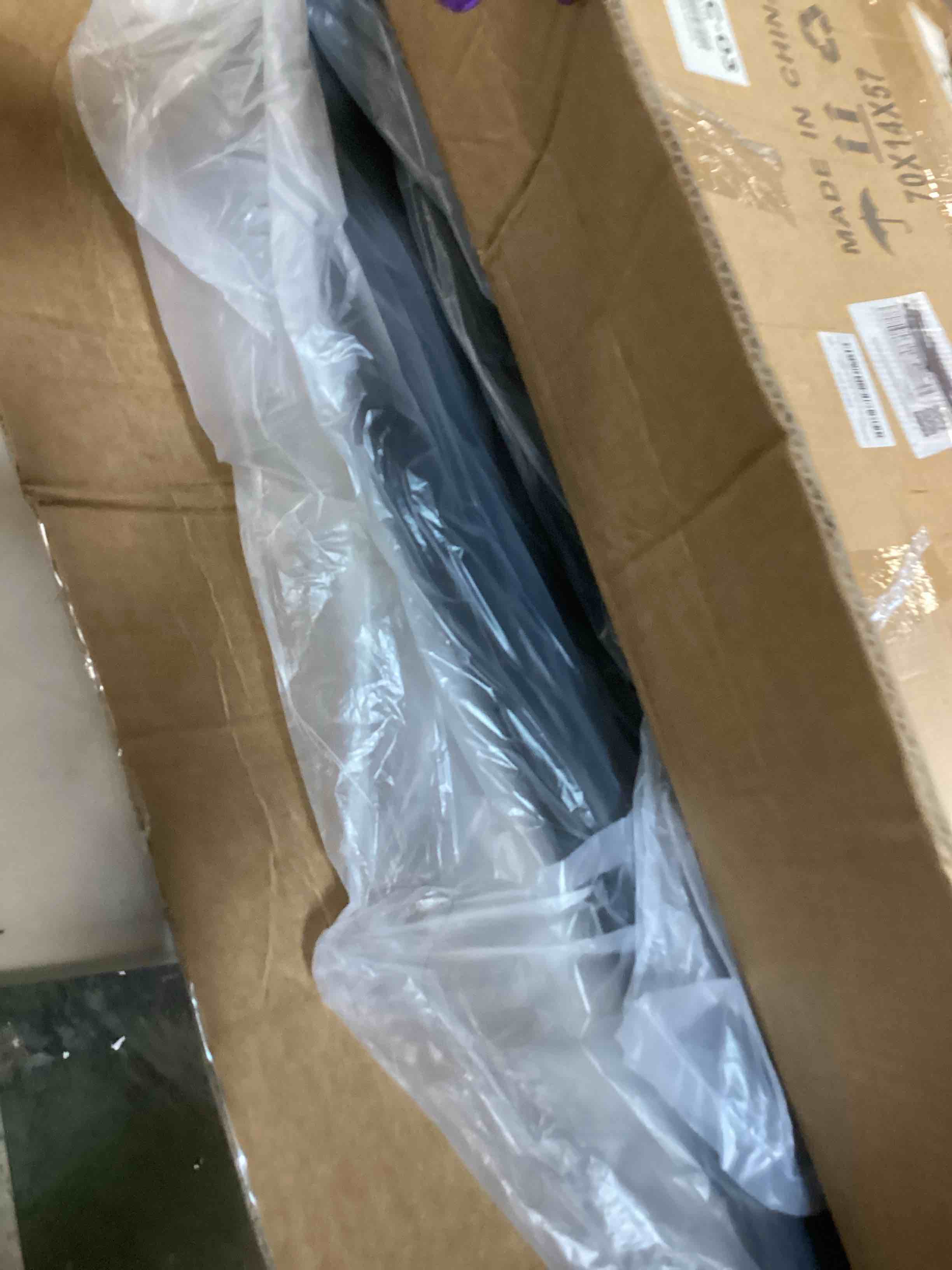 https://s3.amazonaws.com/lotting-images-prod/bidfta/PPE1938750_1745415328255.jpeg