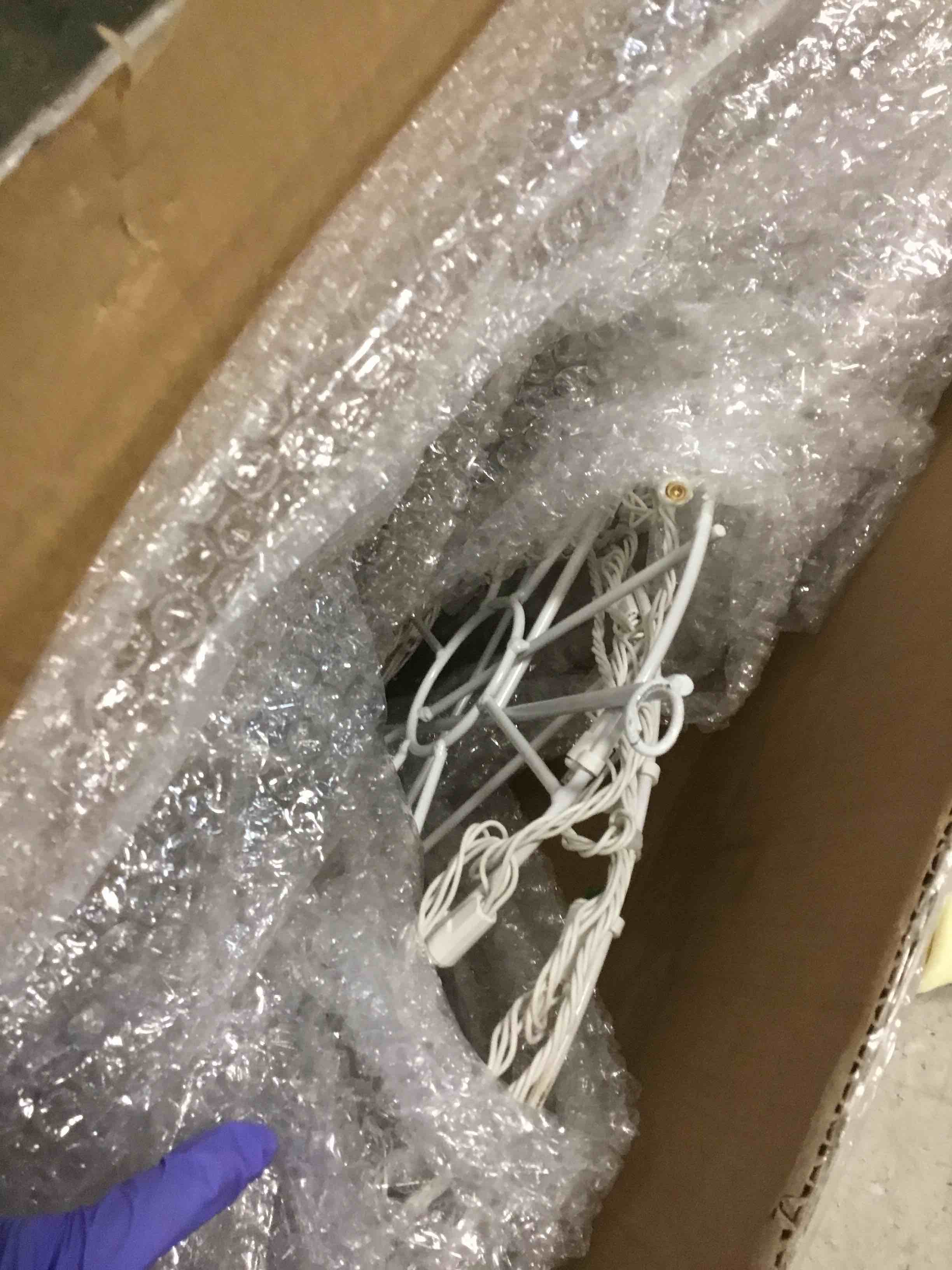 https://s3.amazonaws.com/lotting-images-prod/bidfta/PPE1939209_1743527984275.jpeg
