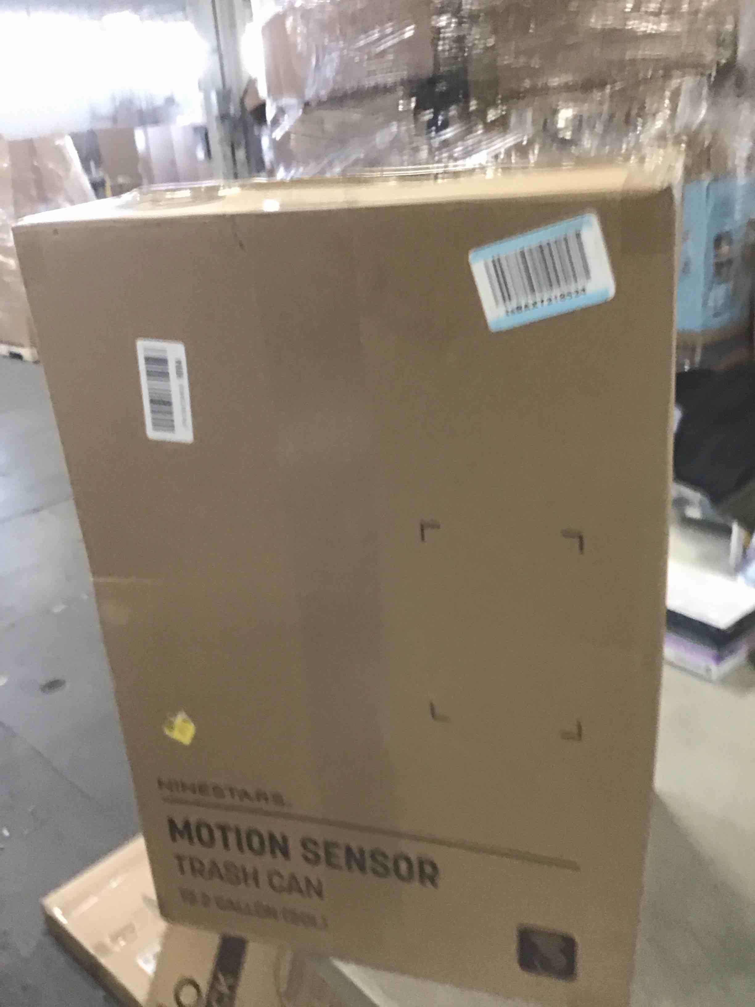 https://s3.amazonaws.com/lotting-images-prod/bidfta/PPE1939509_1743607780143.jpeg
