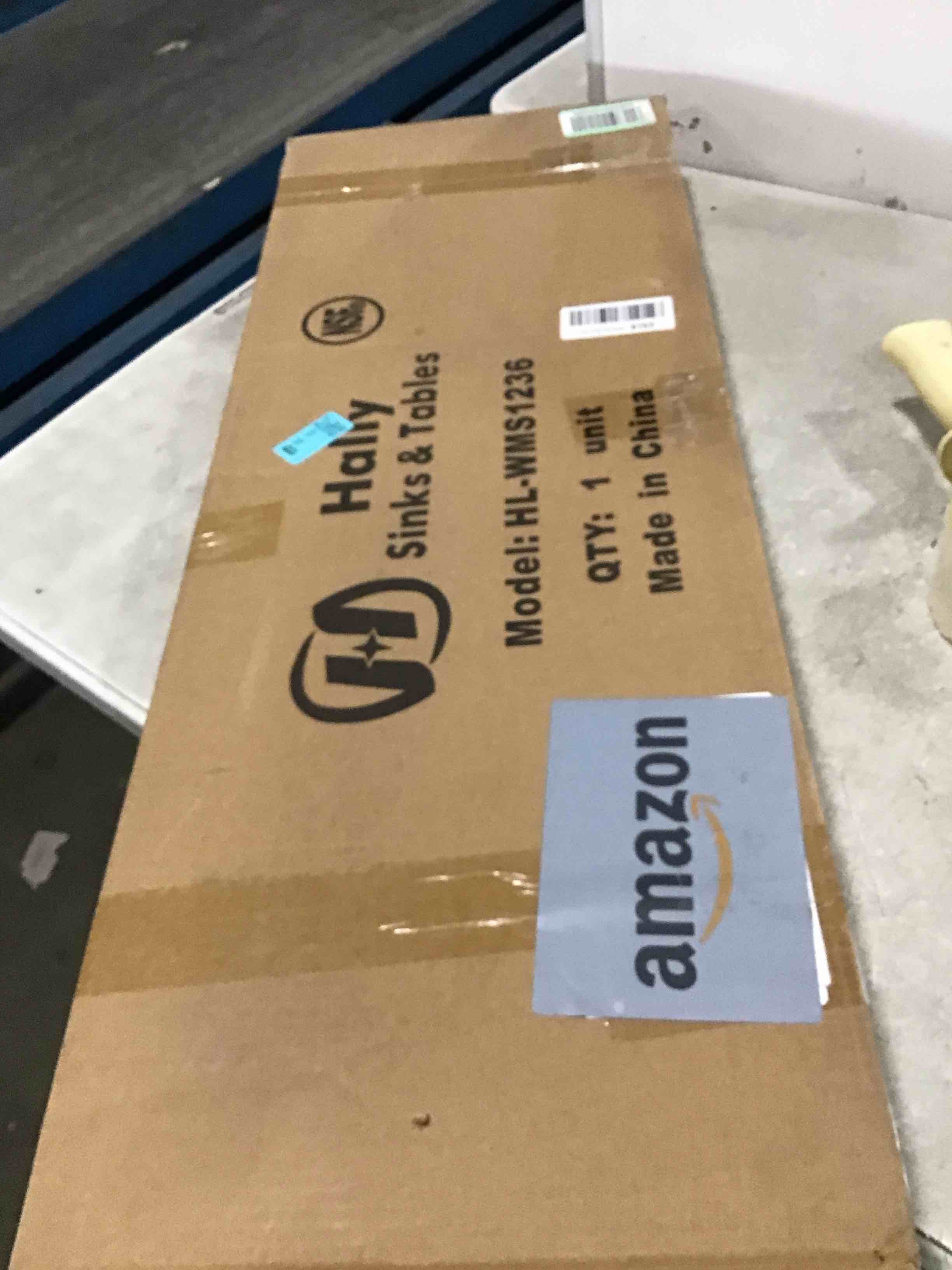 https://s3.amazonaws.com/lotting-images-prod/bidfta/PPE1940259_1744027830475.jpeg
