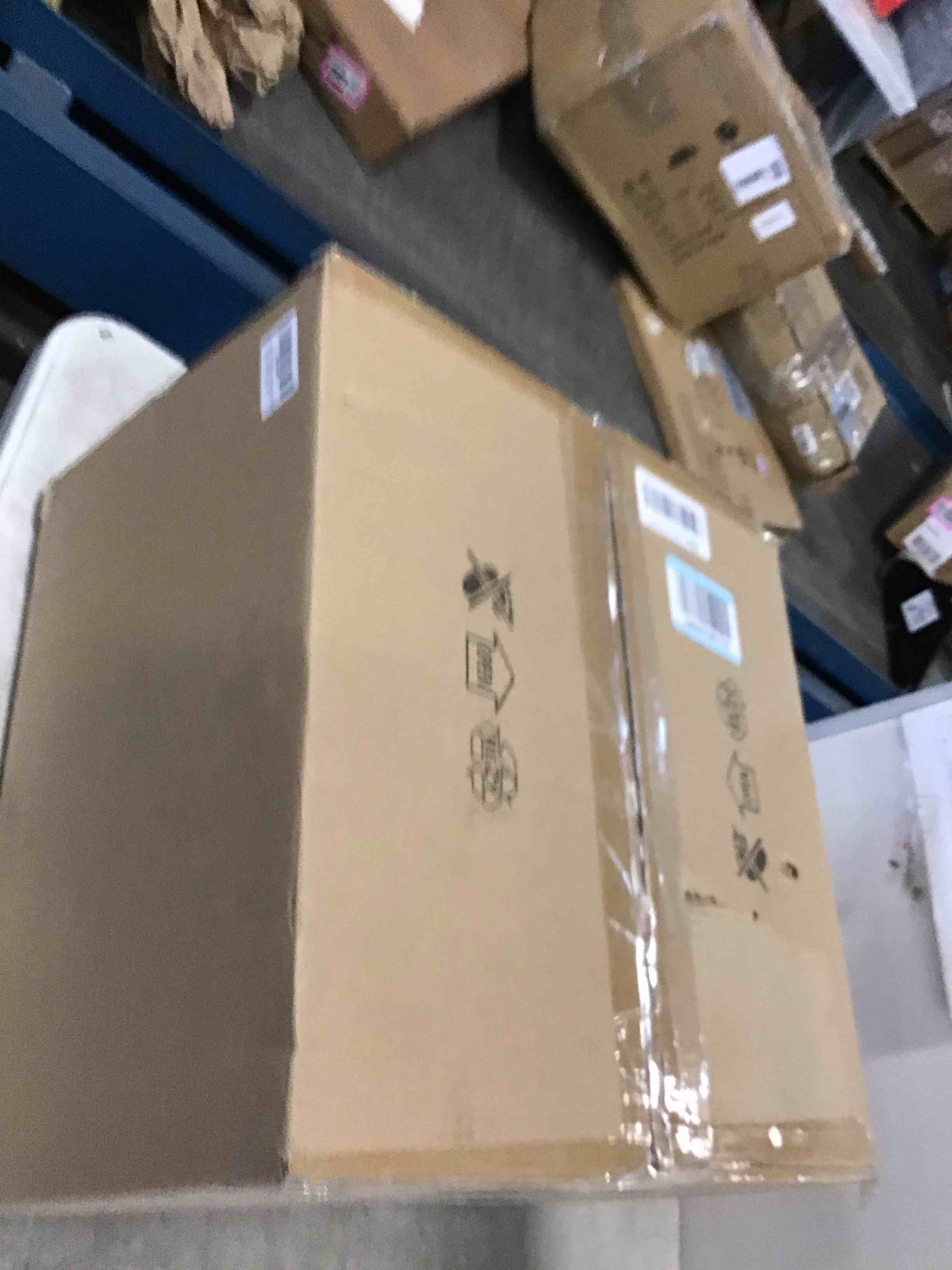 https://s3.amazonaws.com/lotting-images-prod/bidfta/PPE1940327_1744031593436.jpeg