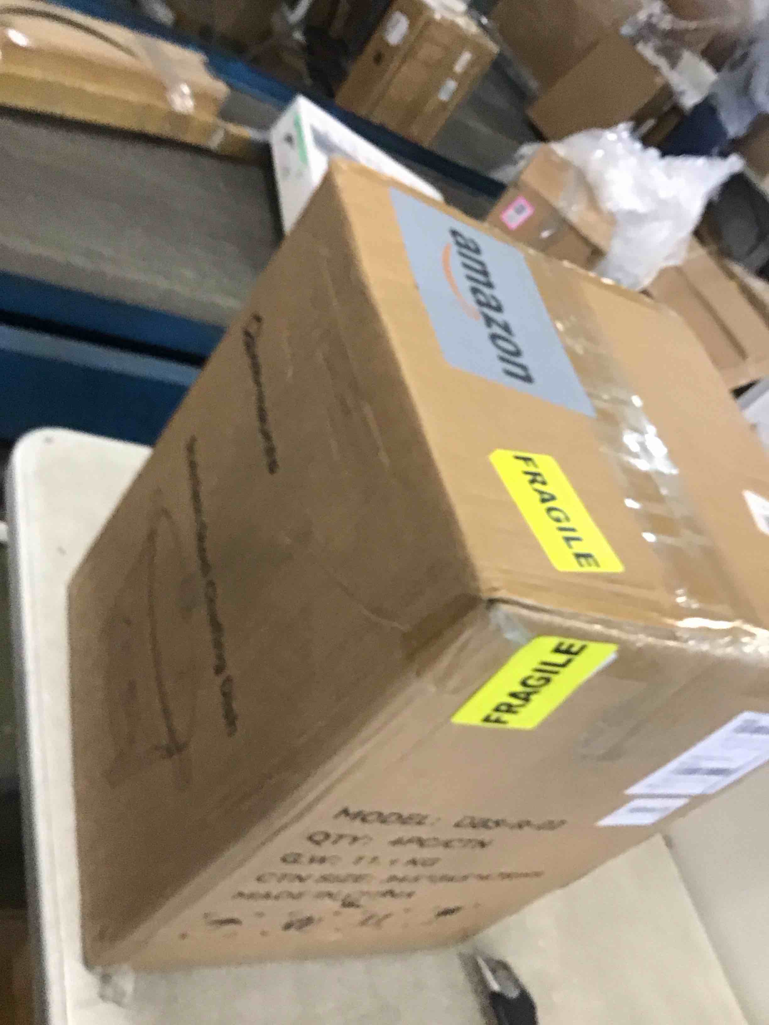 https://s3.amazonaws.com/lotting-images-prod/bidfta/PPE1940437_1744039251203.jpeg