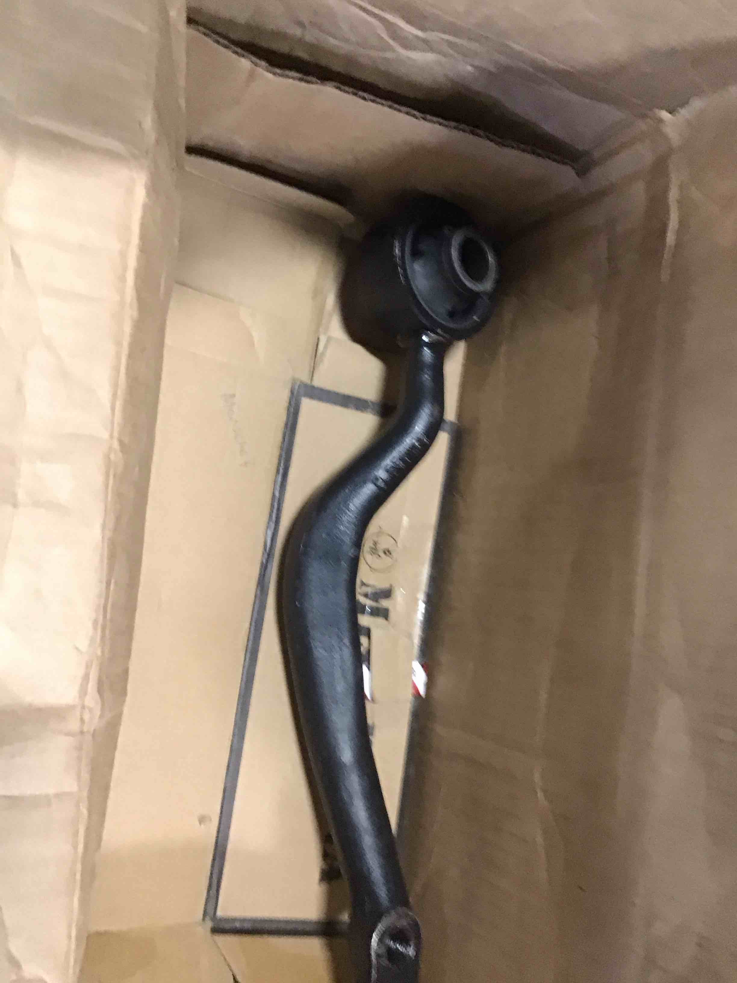 https://s3.amazonaws.com/lotting-images-prod/bidfta/PPE1940537_1744046112642.jpeg