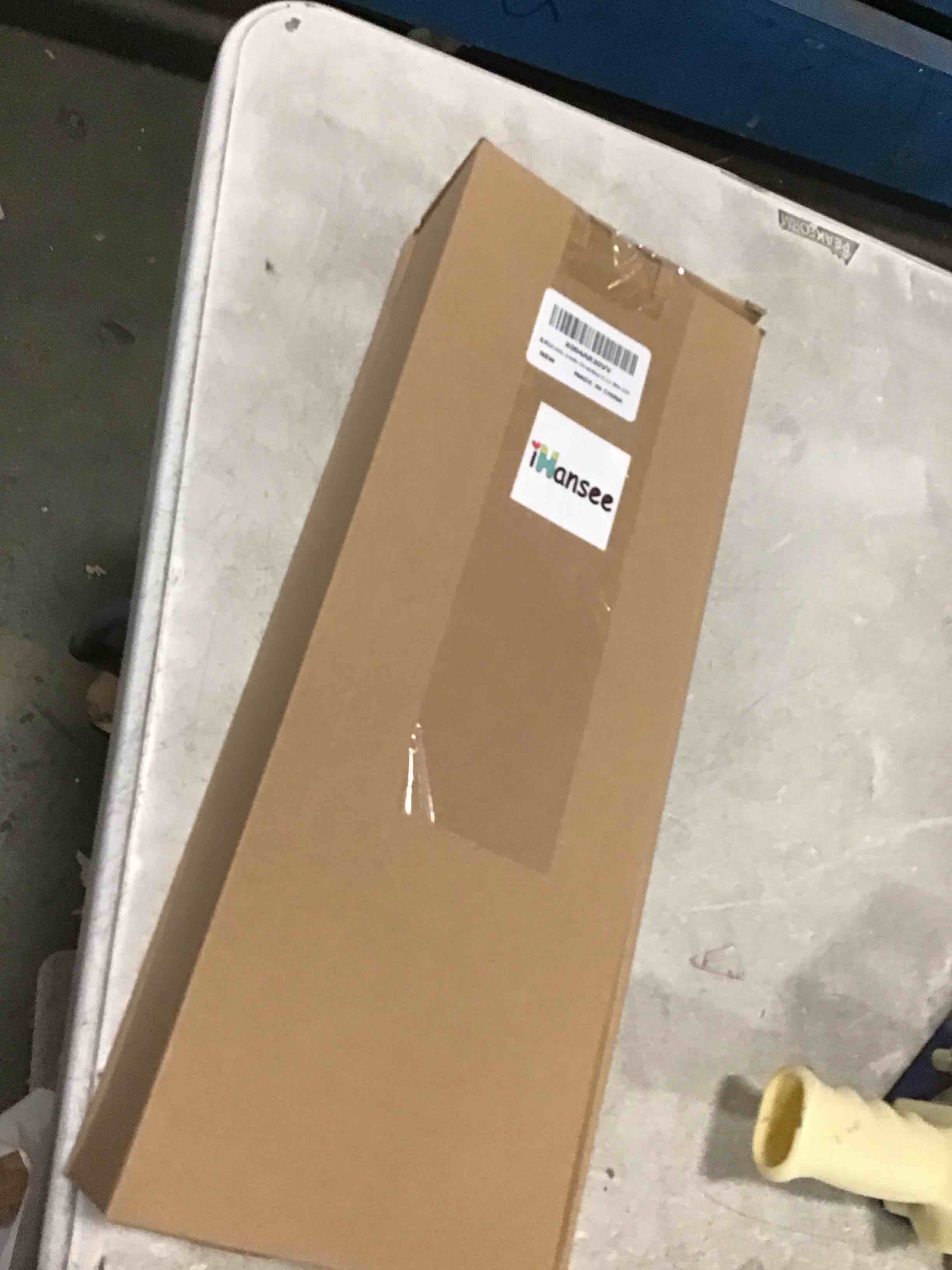 https://s3.amazonaws.com/lotting-images-prod/bidfta/PPE1940627_1744052574485.jpeg