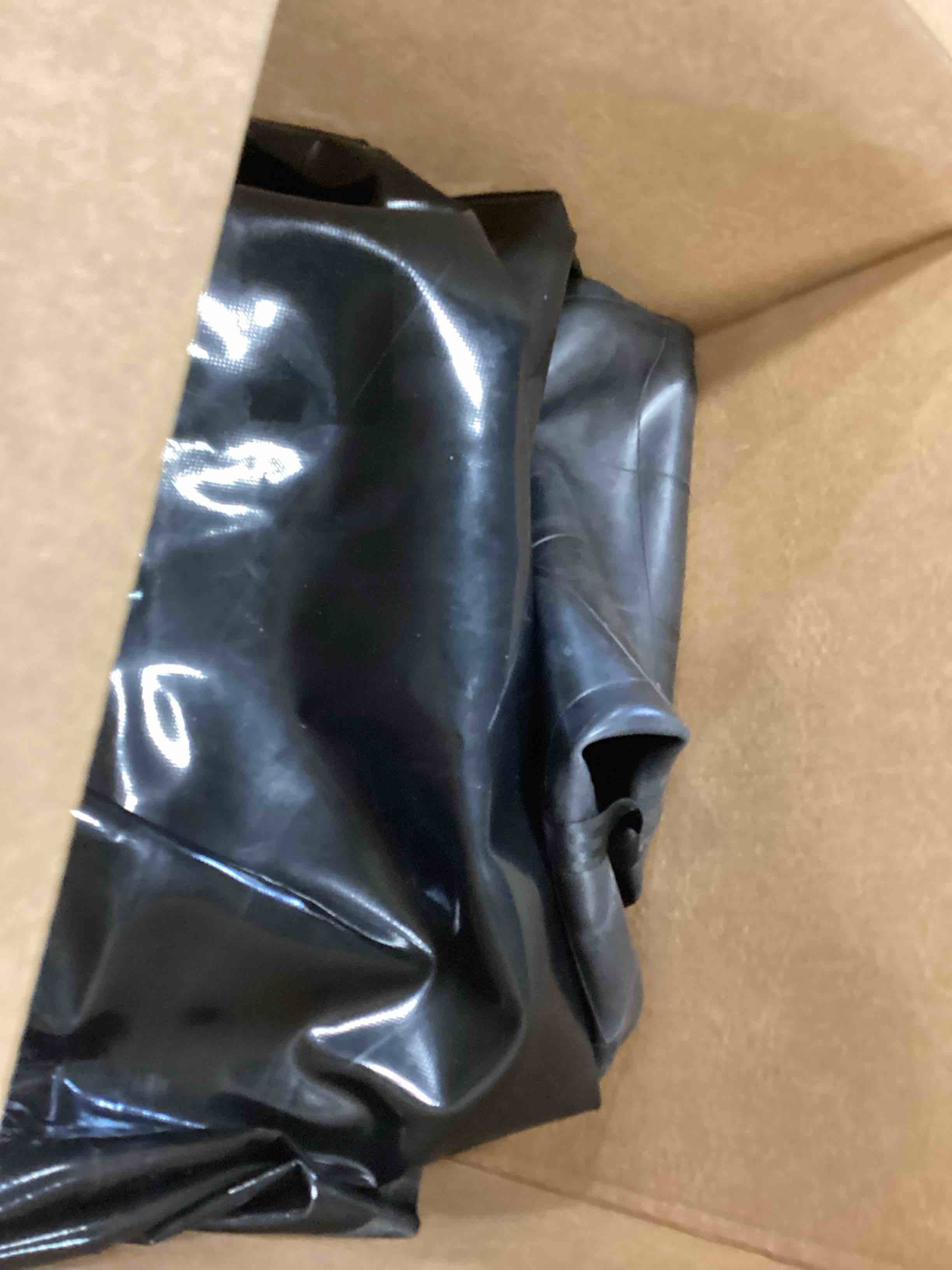 https://s3.amazonaws.com/lotting-images-prod/bidfta/PPE1941269_1744216541502.jpeg