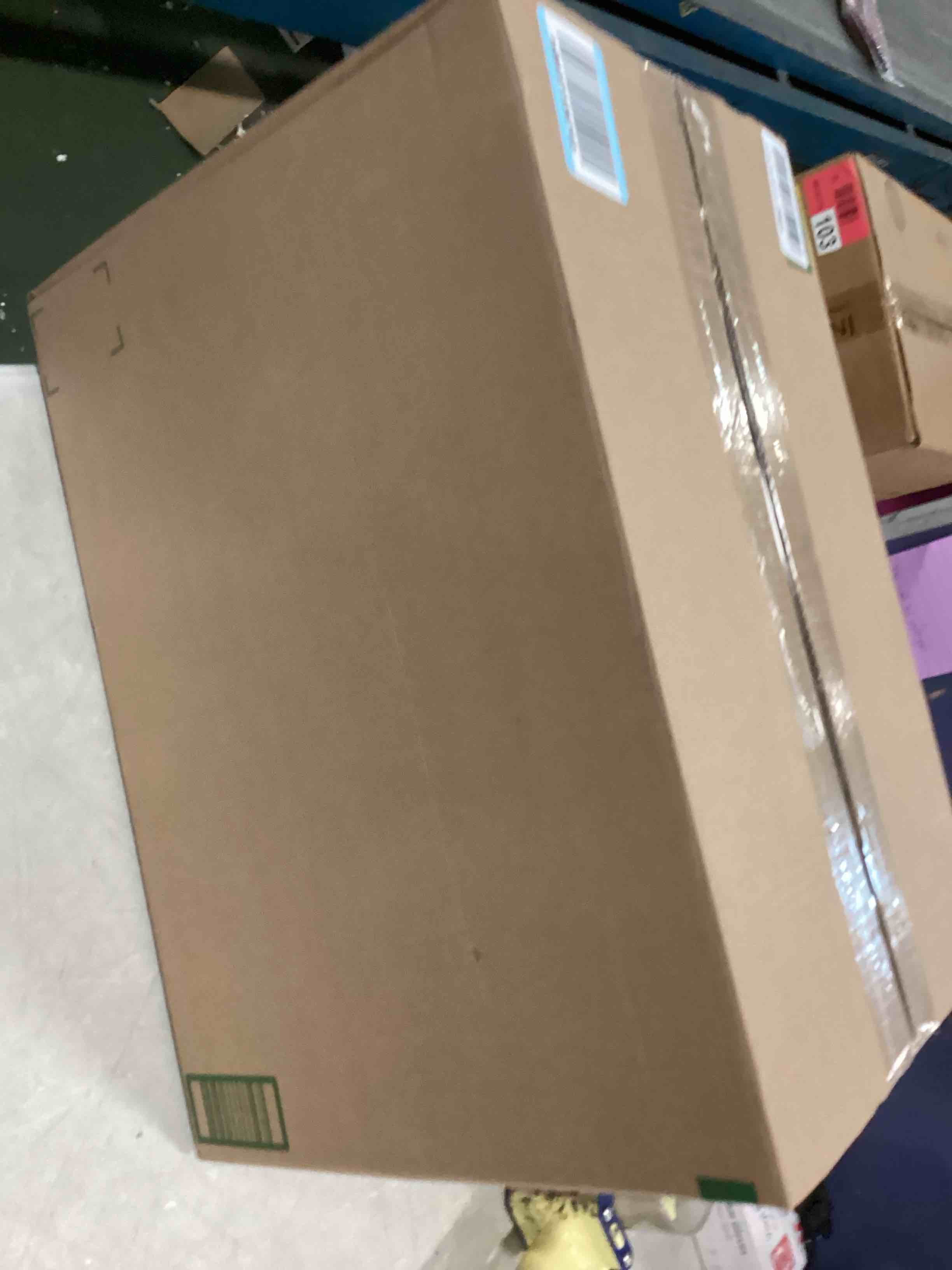 https://s3.amazonaws.com/lotting-images-prod/bidfta/PPE1941309_1744220930588.jpeg