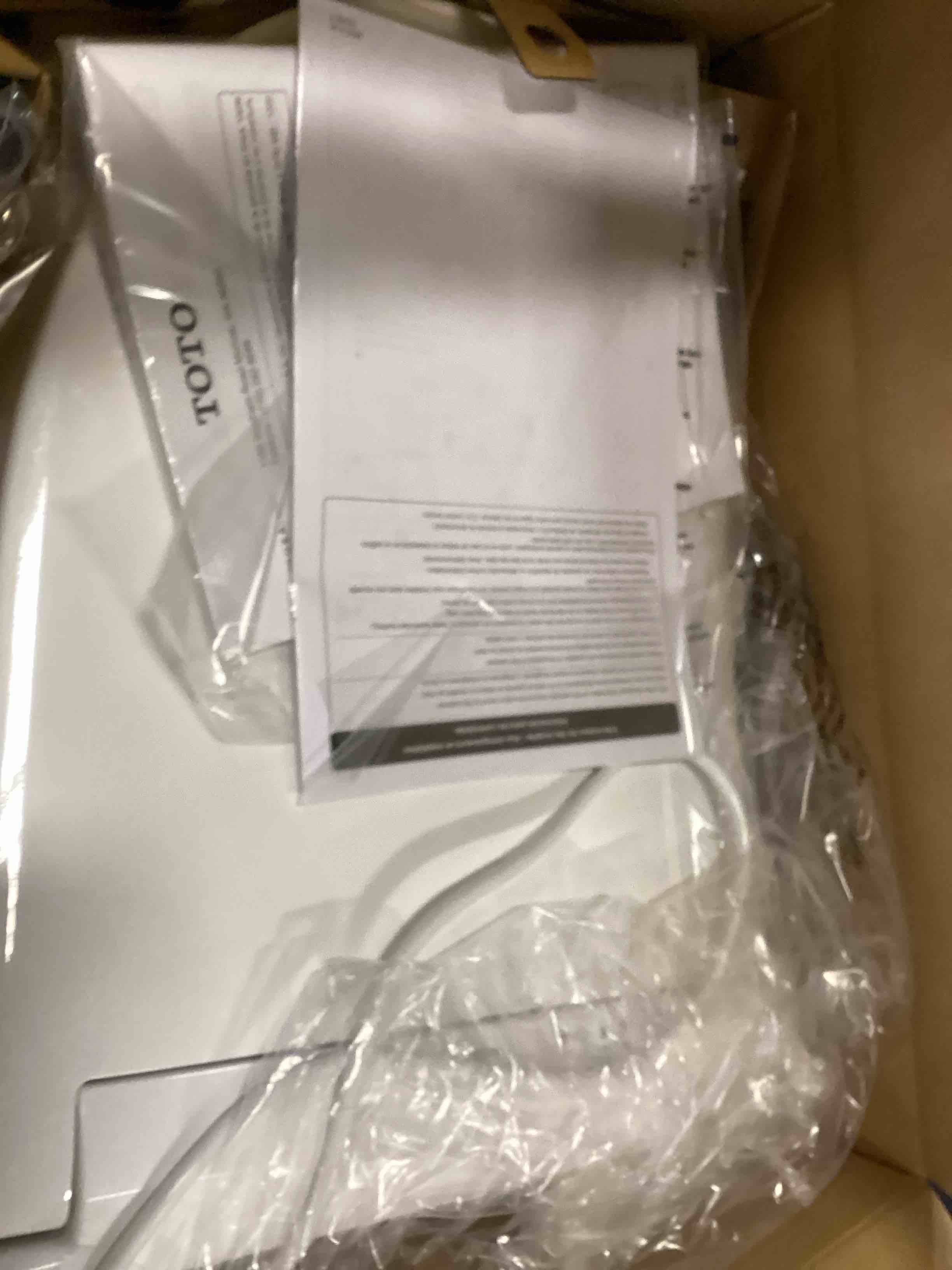 https://s3.amazonaws.com/lotting-images-prod/bidfta/PPE1941605_1744297573663.jpeg