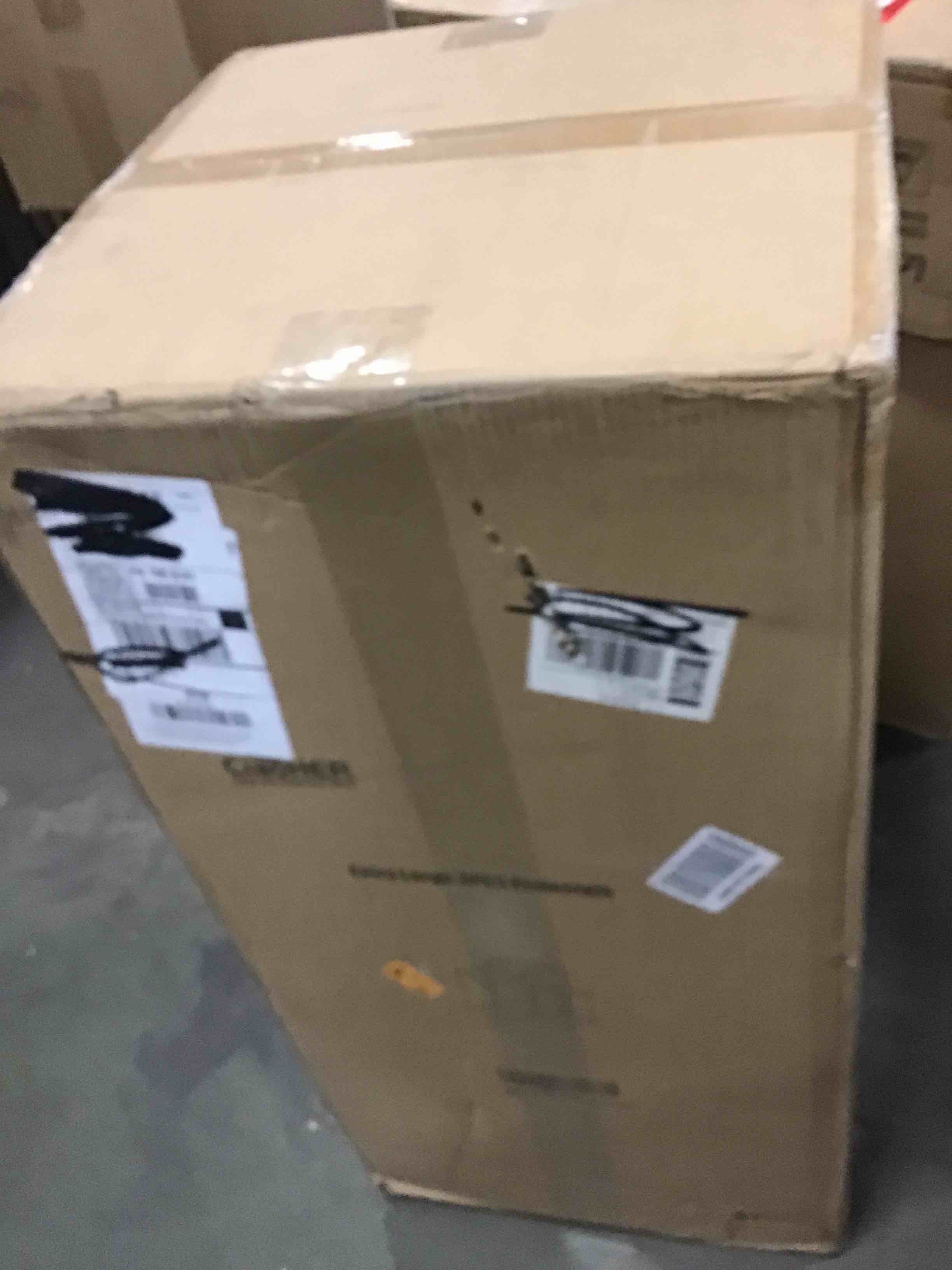 https://s3.amazonaws.com/lotting-images-prod/bidfta/PPE1941961_1744734231922.jpeg