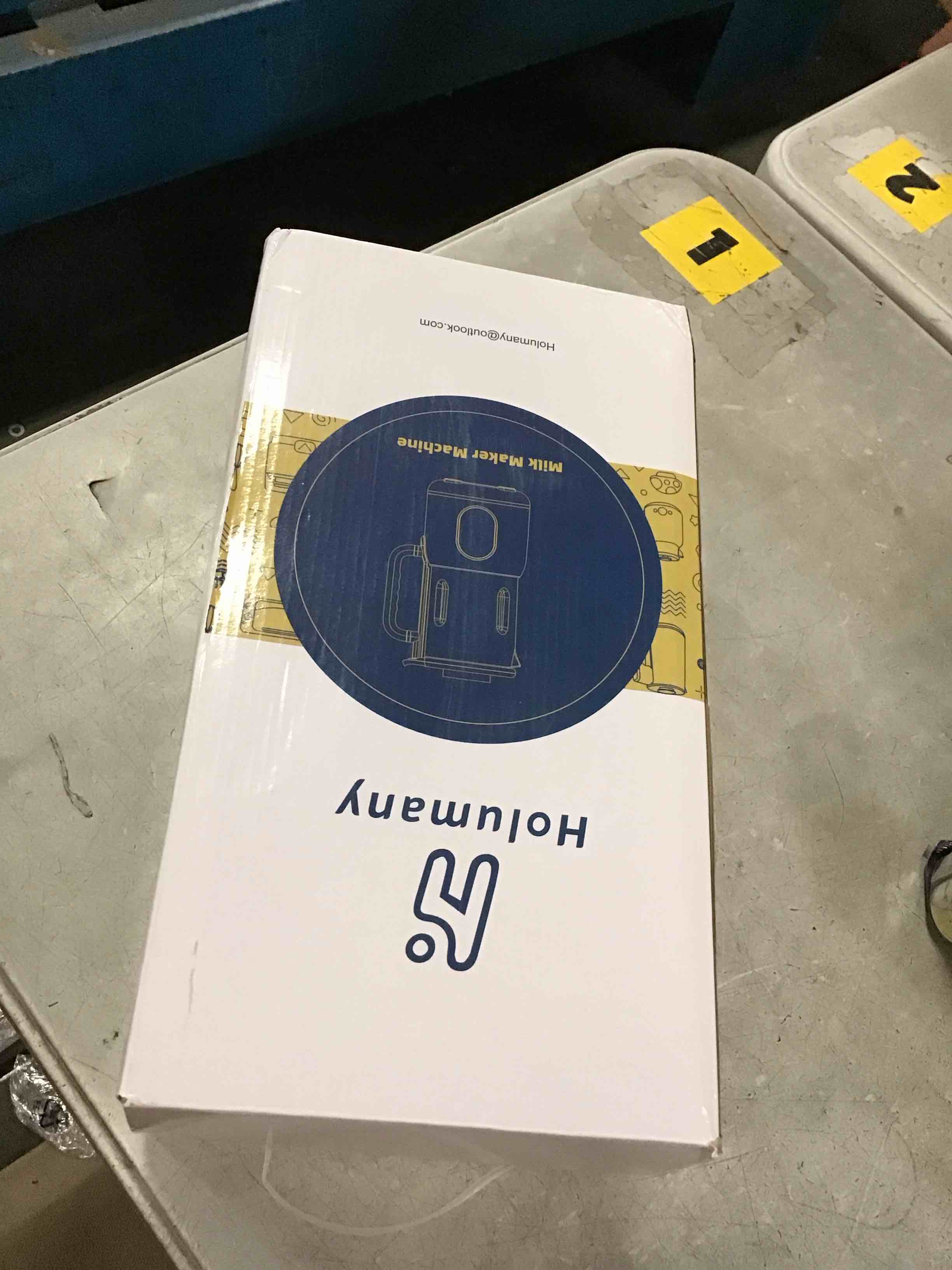 https://s3.amazonaws.com/lotting-images-prod/bidfta/PPE1942269_1743515100767.jpeg