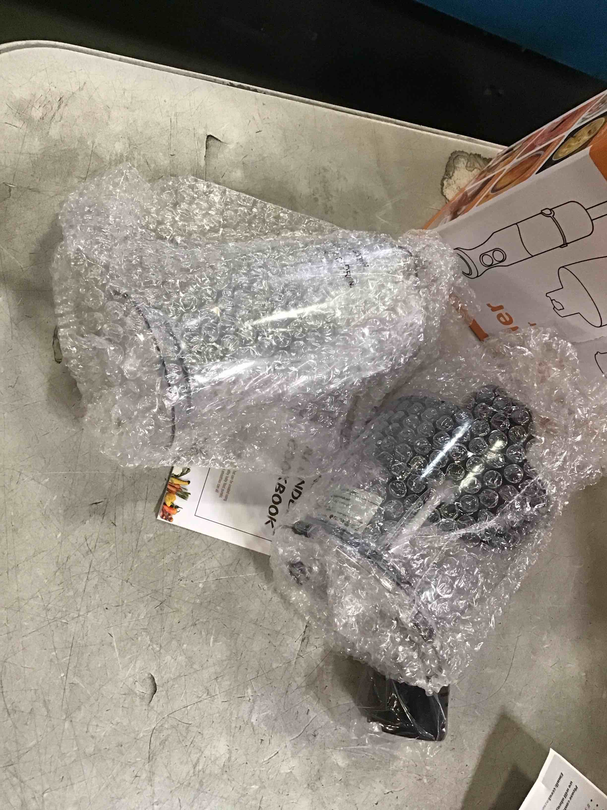 https://s3.amazonaws.com/lotting-images-prod/bidfta/PPE1942345_1743524172502.jpeg