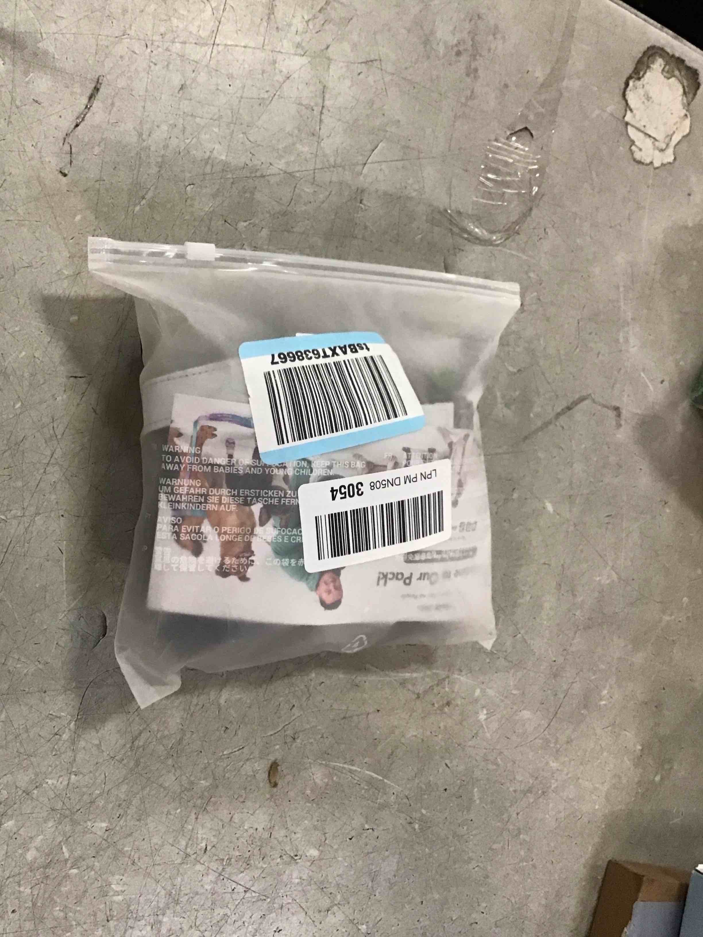 https://s3.amazonaws.com/lotting-images-prod/bidfta/PPE1942714_1743778951621.jpeg
