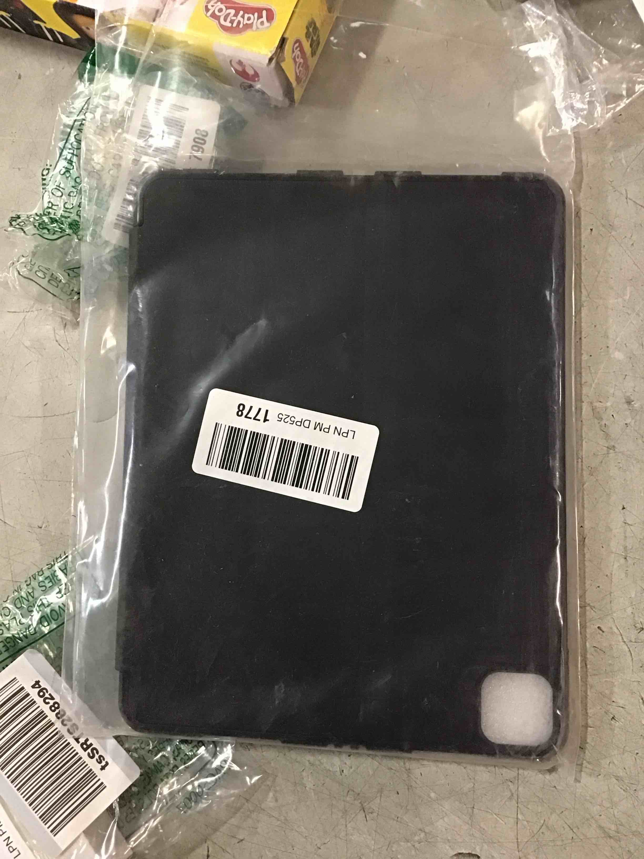 https://s3.amazonaws.com/lotting-images-prod/bidfta/PPE1942803_1743794819587.jpeg