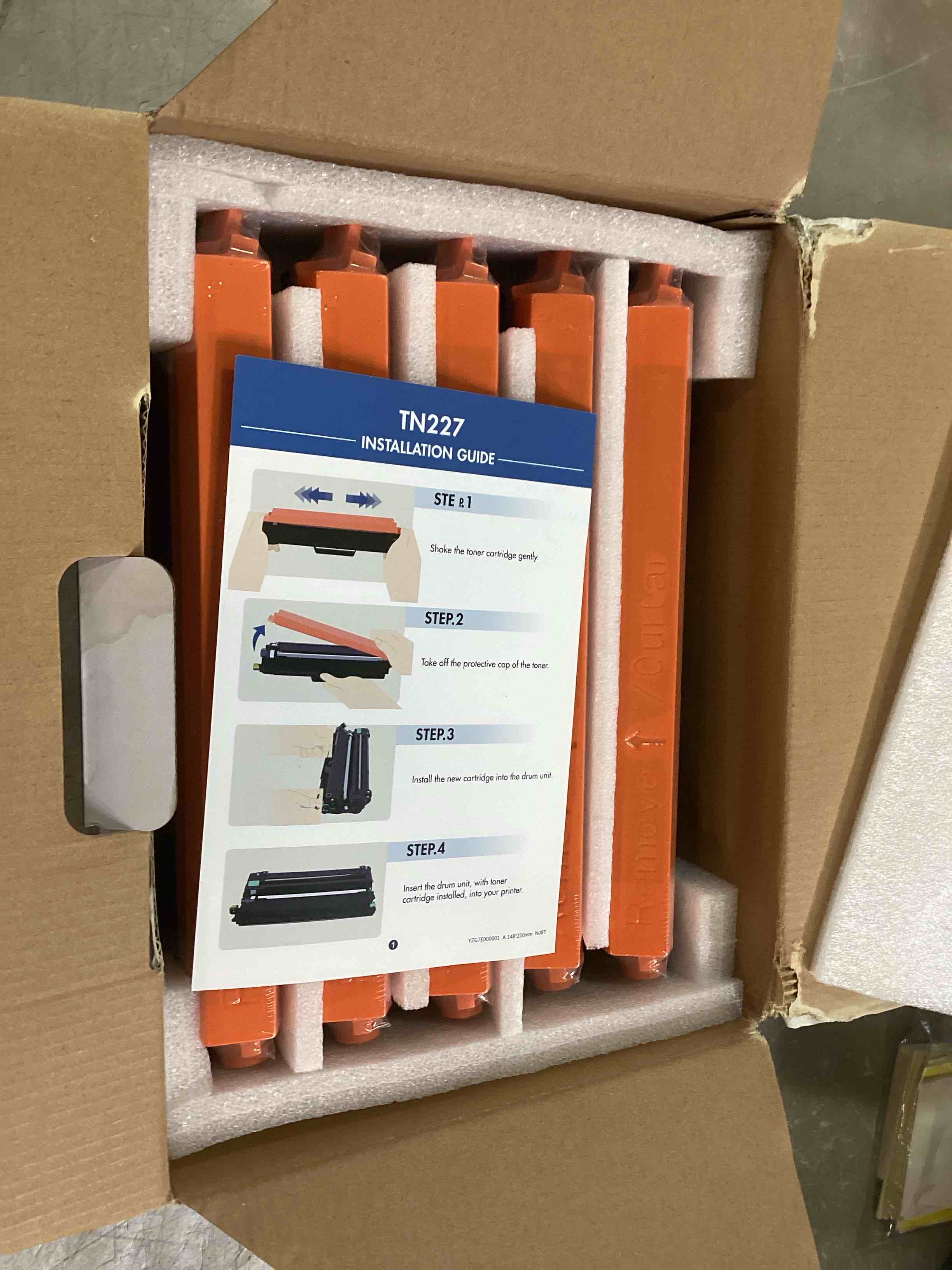 https://s3.amazonaws.com/lotting-images-prod/bidfta/PPE1943051_1744048909593.jpeg